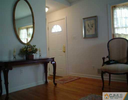 49 Stony Road Edison, NJ 08817 - Photo 8 of 8