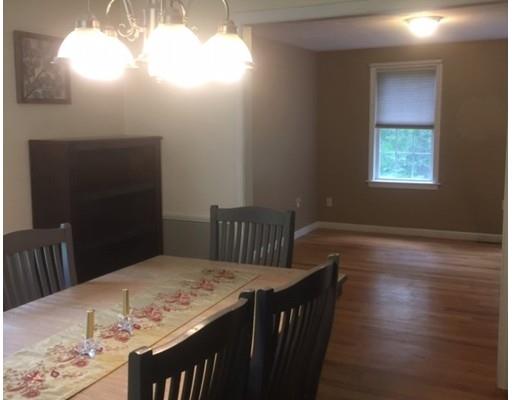 46 Fairview Park Road Sturbridge, MA 01566 - Photo 11 of 30 a view of a dining room with furniture