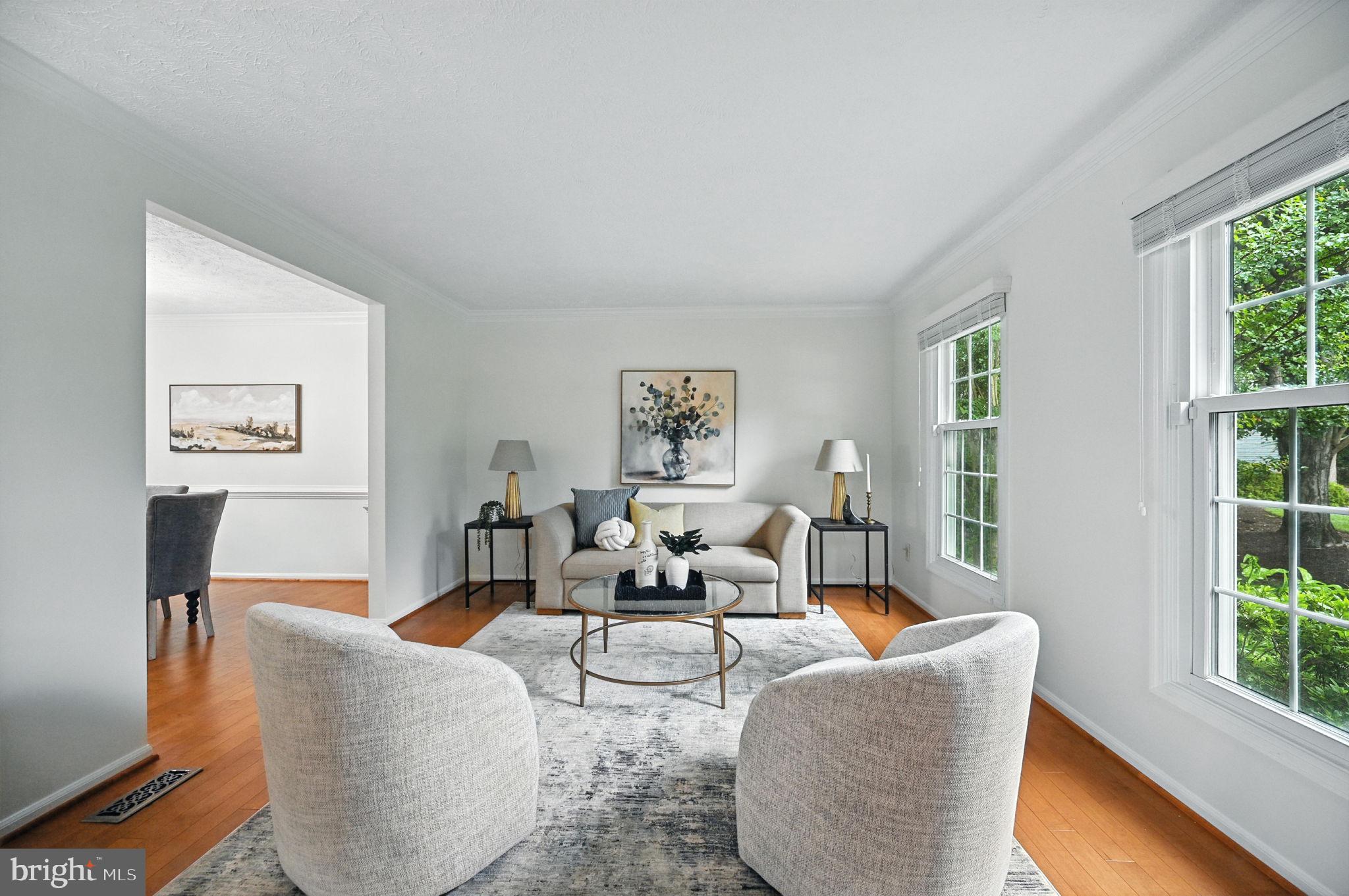 2240 Halter Lane Reston, VA 20191 - Photo 13 of 53 Living Room