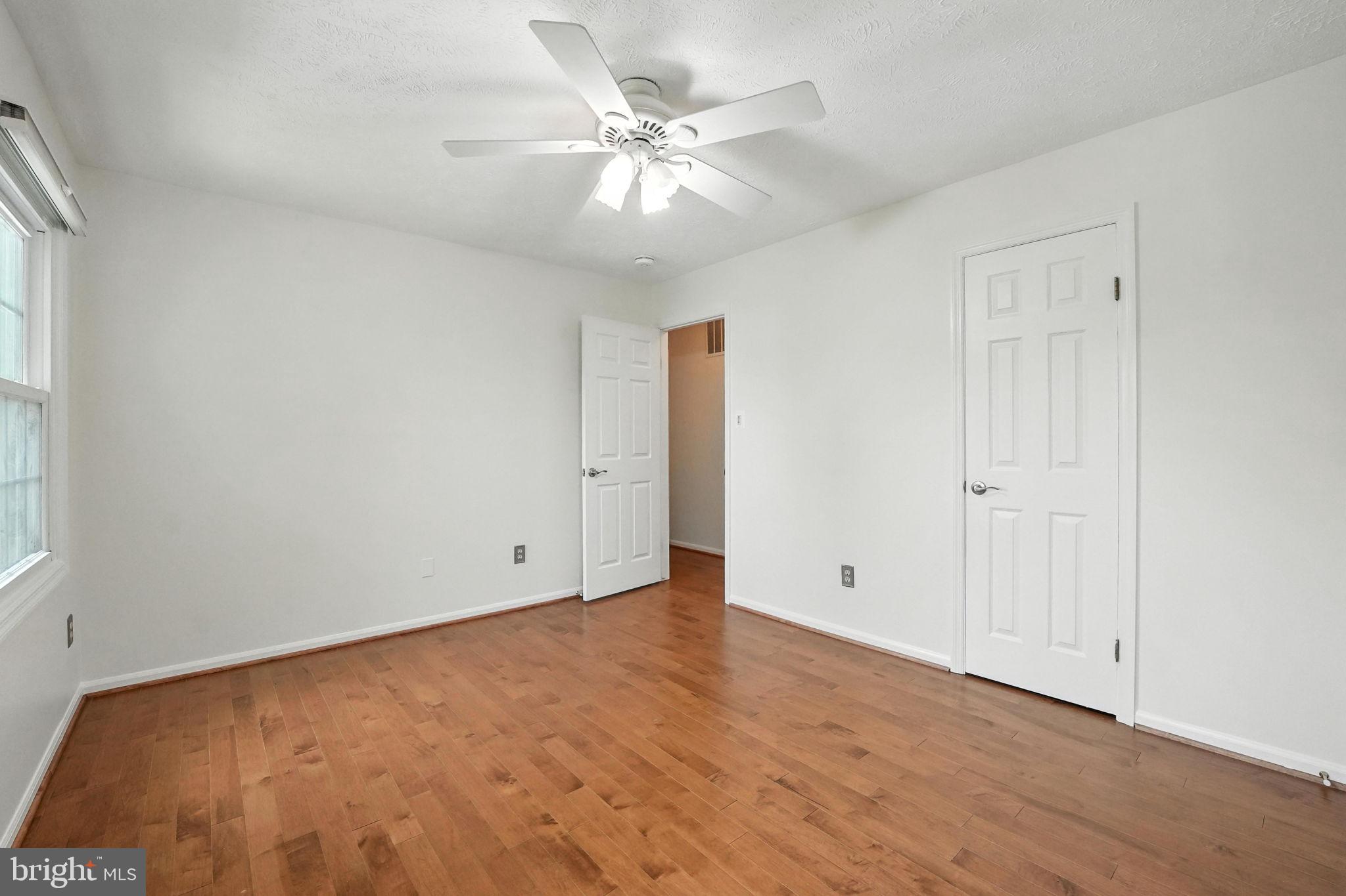 2240 Halter Lane Reston, VA 20191 - Photo 34 of 53 BR4