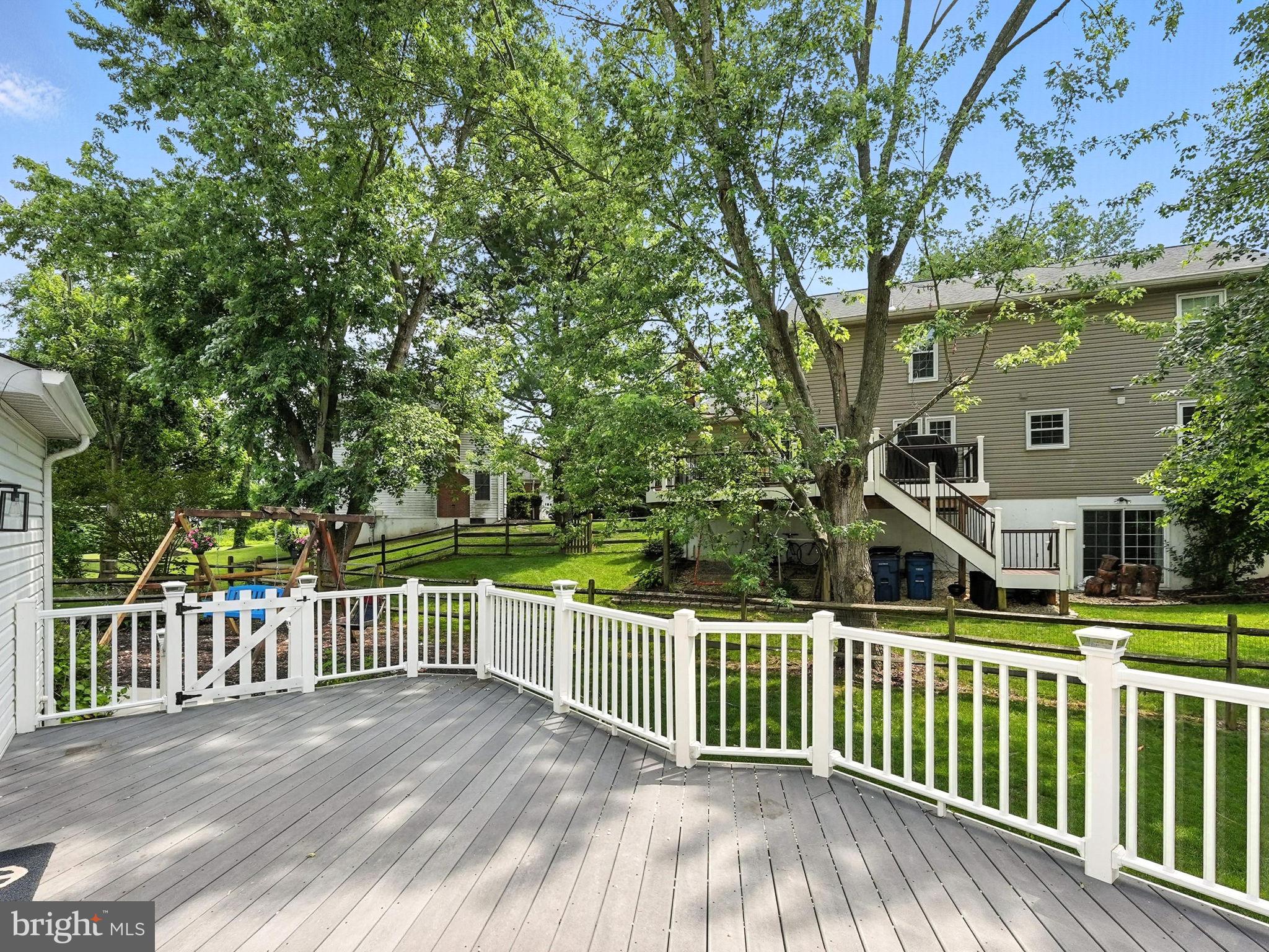 2240 Halter Lane Reston, VA 20191 - Photo 45 of 53 Composite Deck