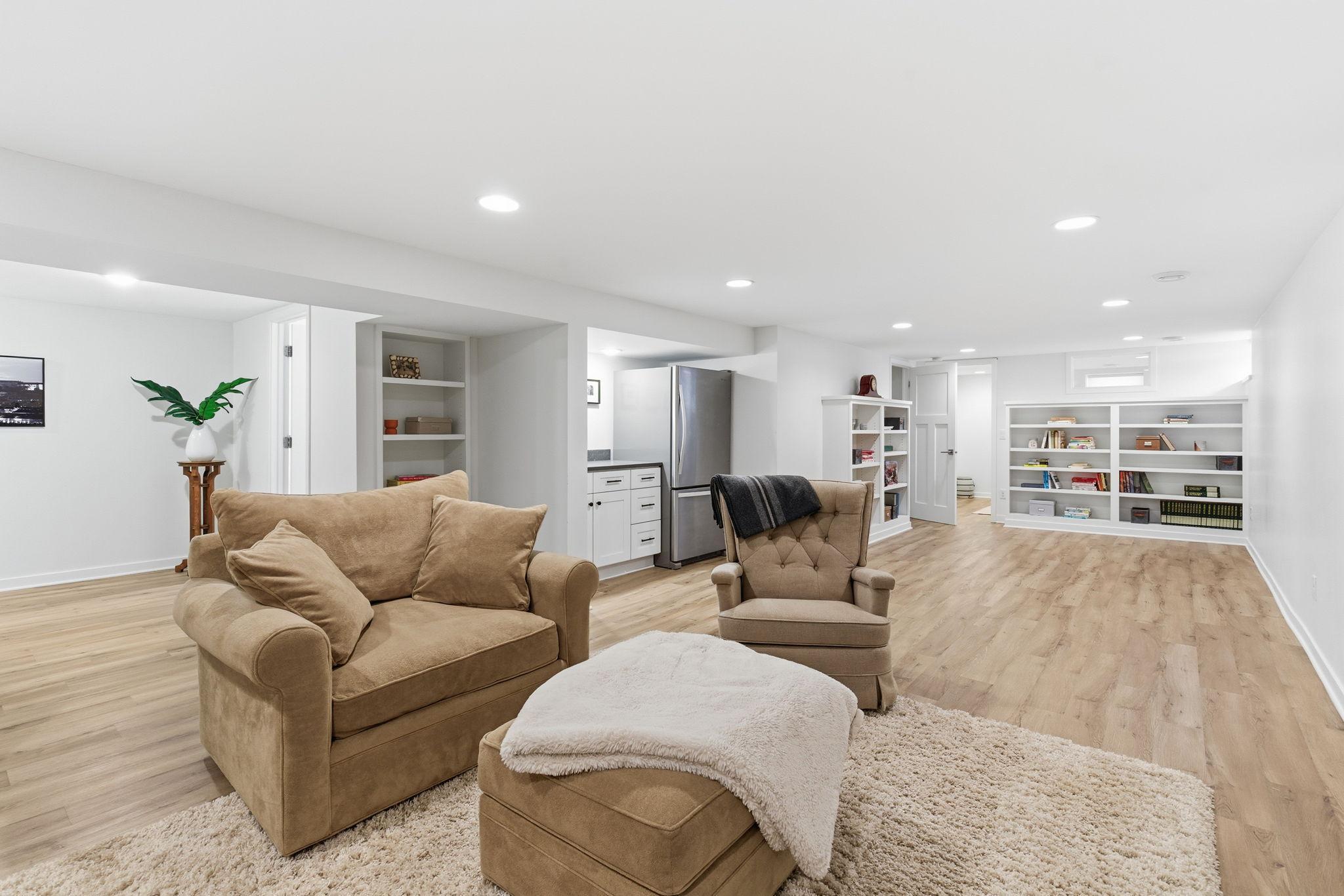 3918 Turquoise Point Eagan, MN 55122 - Photo 18 of 31