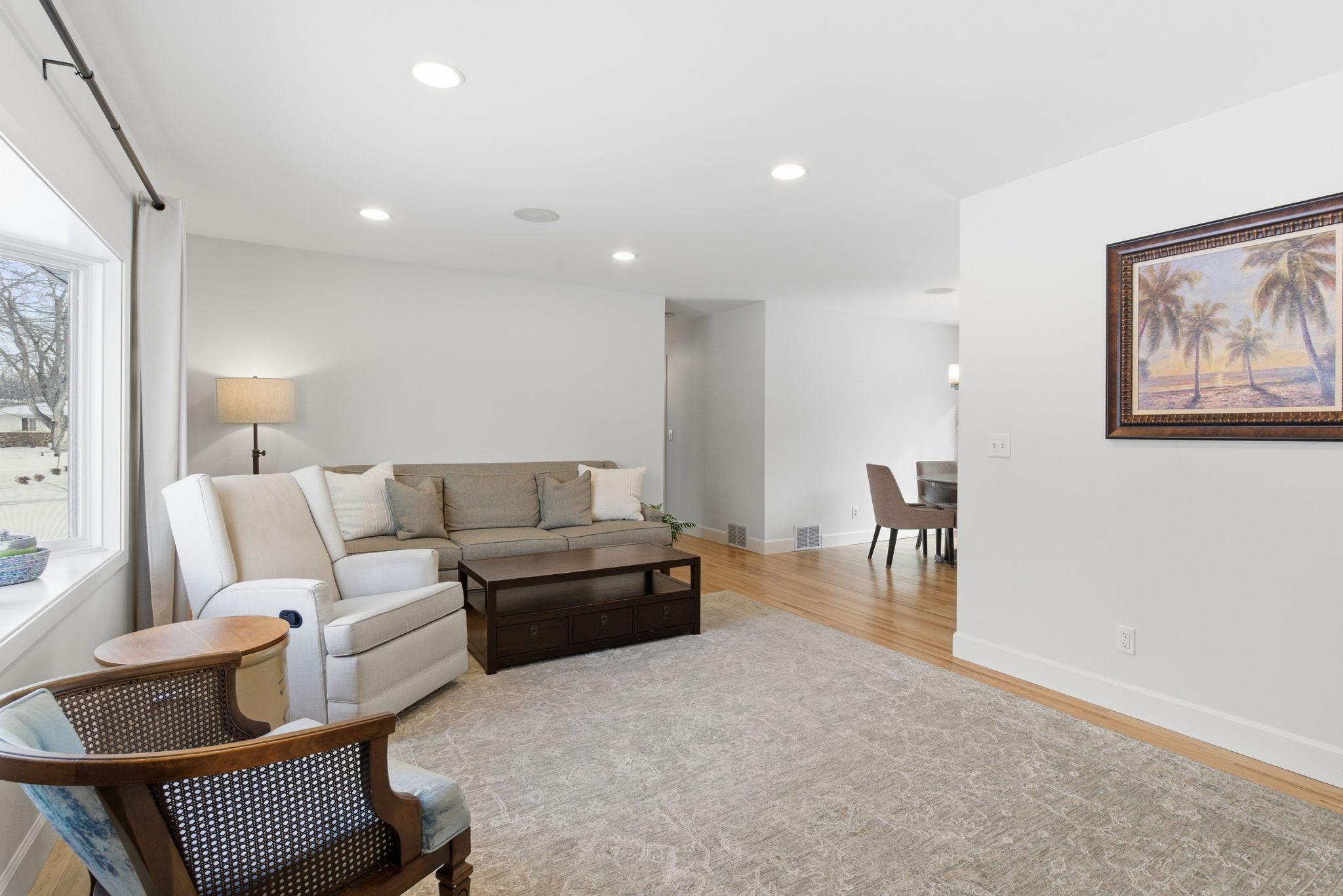 3918 Turquoise Point Eagan, MN 55122 - Photo 10 of 31