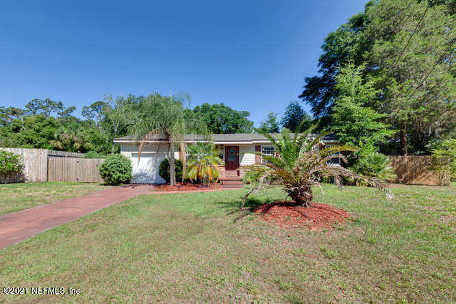 766 Jolynn Road Jacksonville, FL 32225 - Photo 3 of 20 Front yard