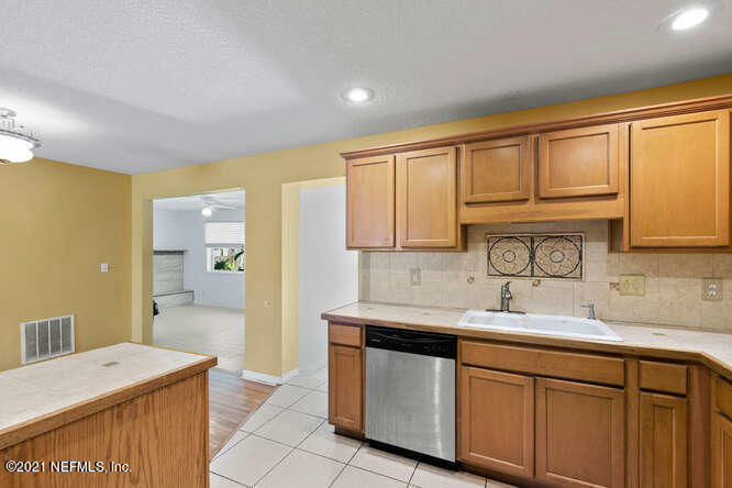 766 Jolynn Road Jacksonville, FL 32225 - Photo 6 of 20 Kitchen 3