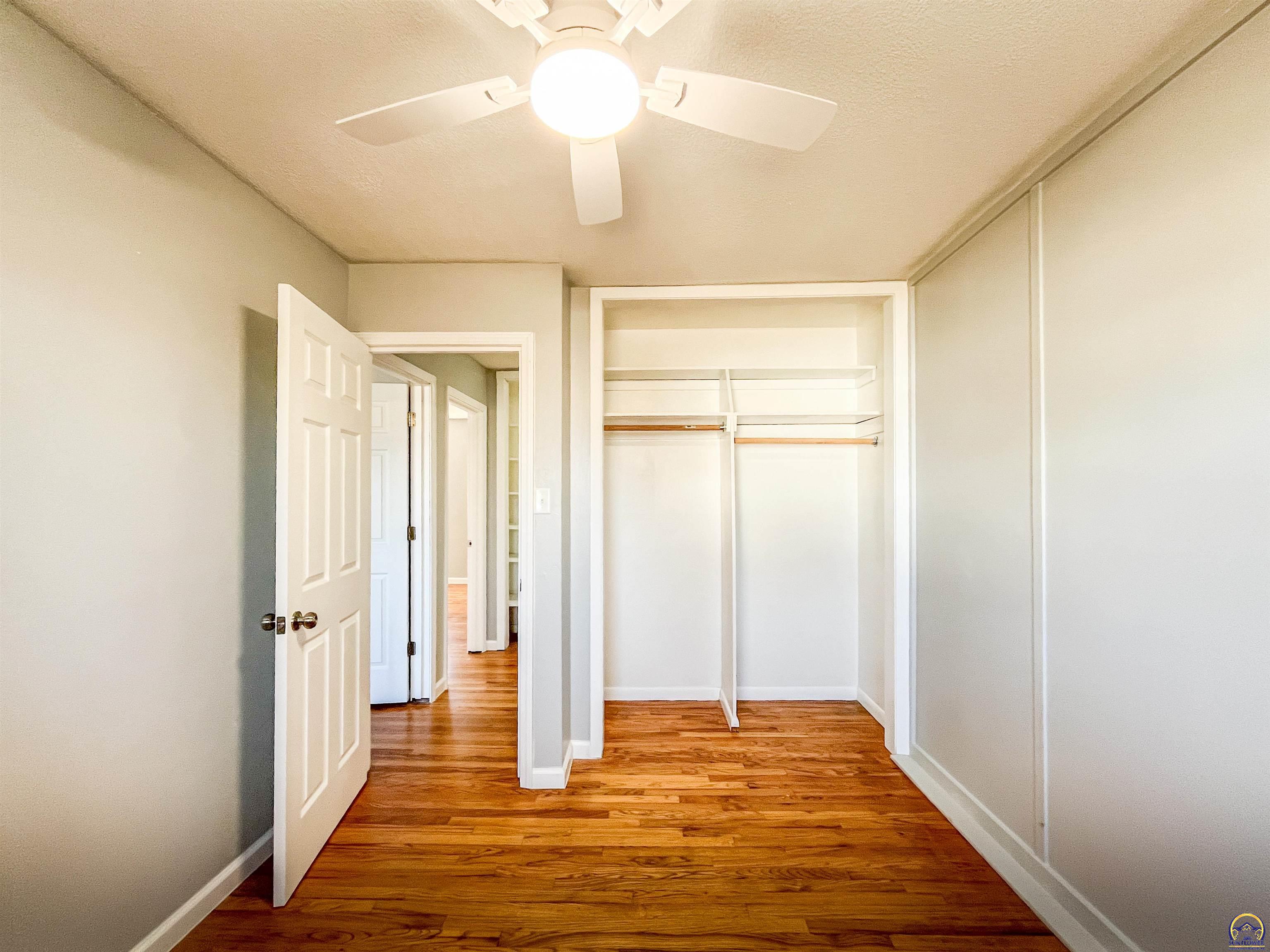 6823 Southwest Knoll Court Topeka, KS 66619 - Photo 28 of 44