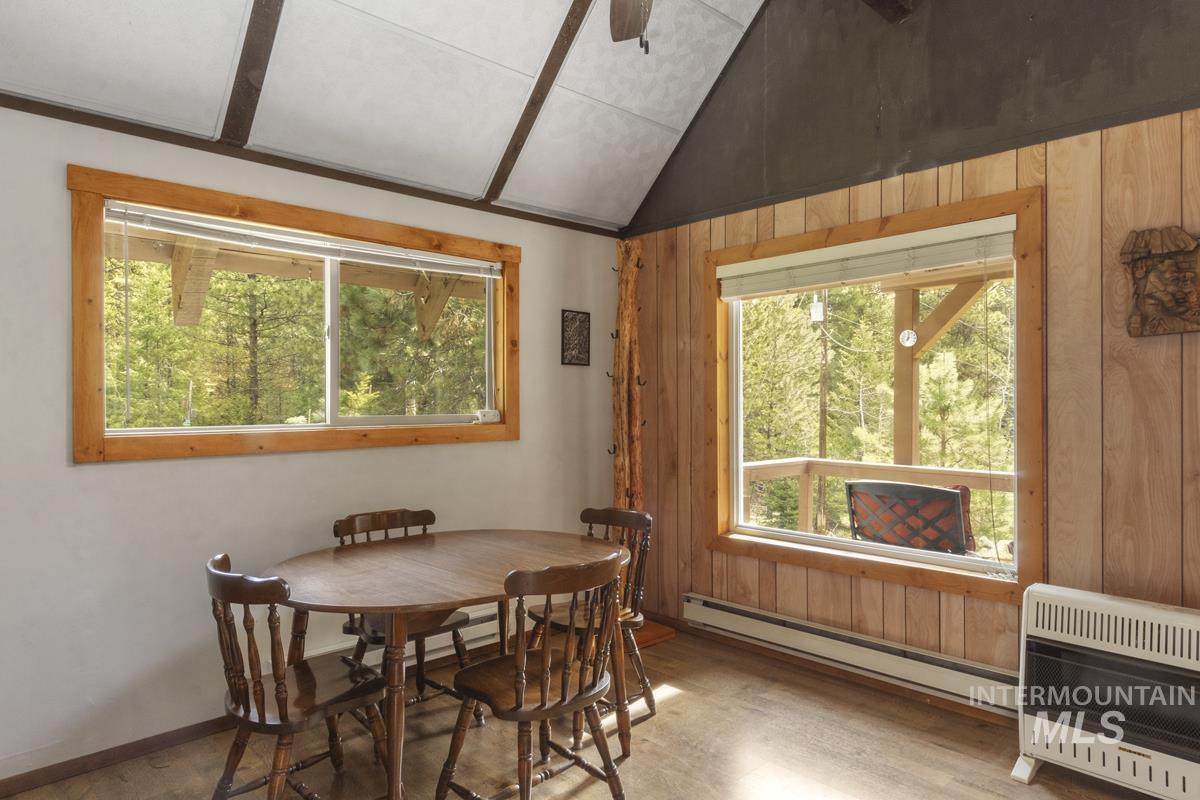 46 Blue Spruce Lane Cascade, ID 83611 - Photo 11 of 38