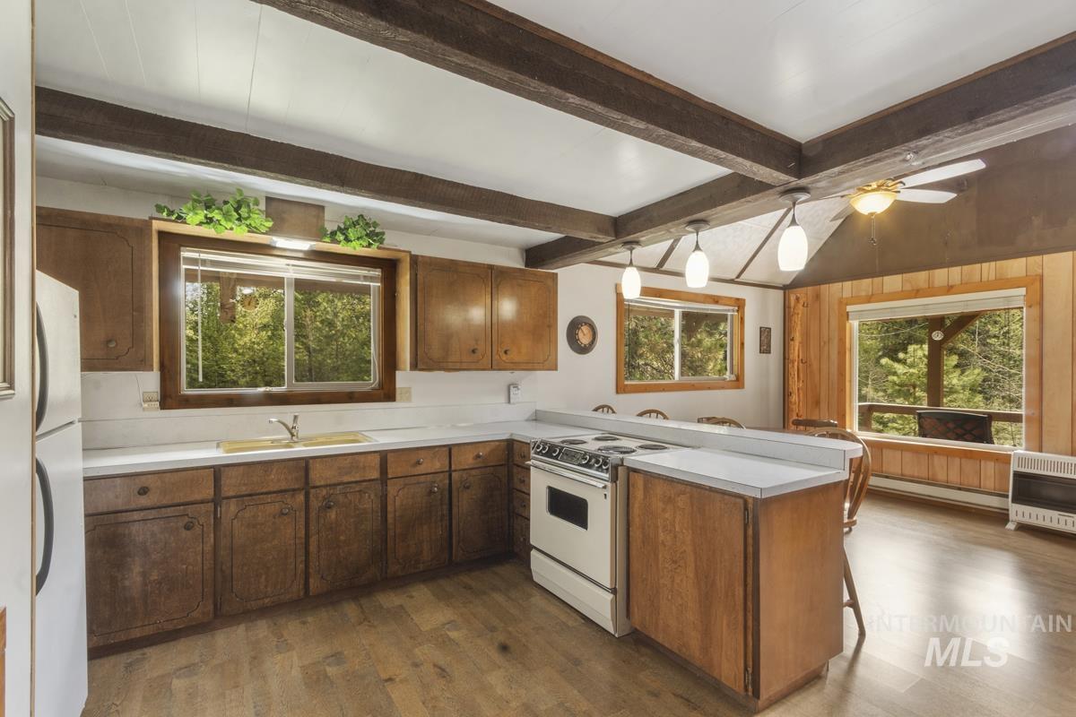 46 Blue Spruce Lane Cascade, ID 83611 - Photo 13 of 38