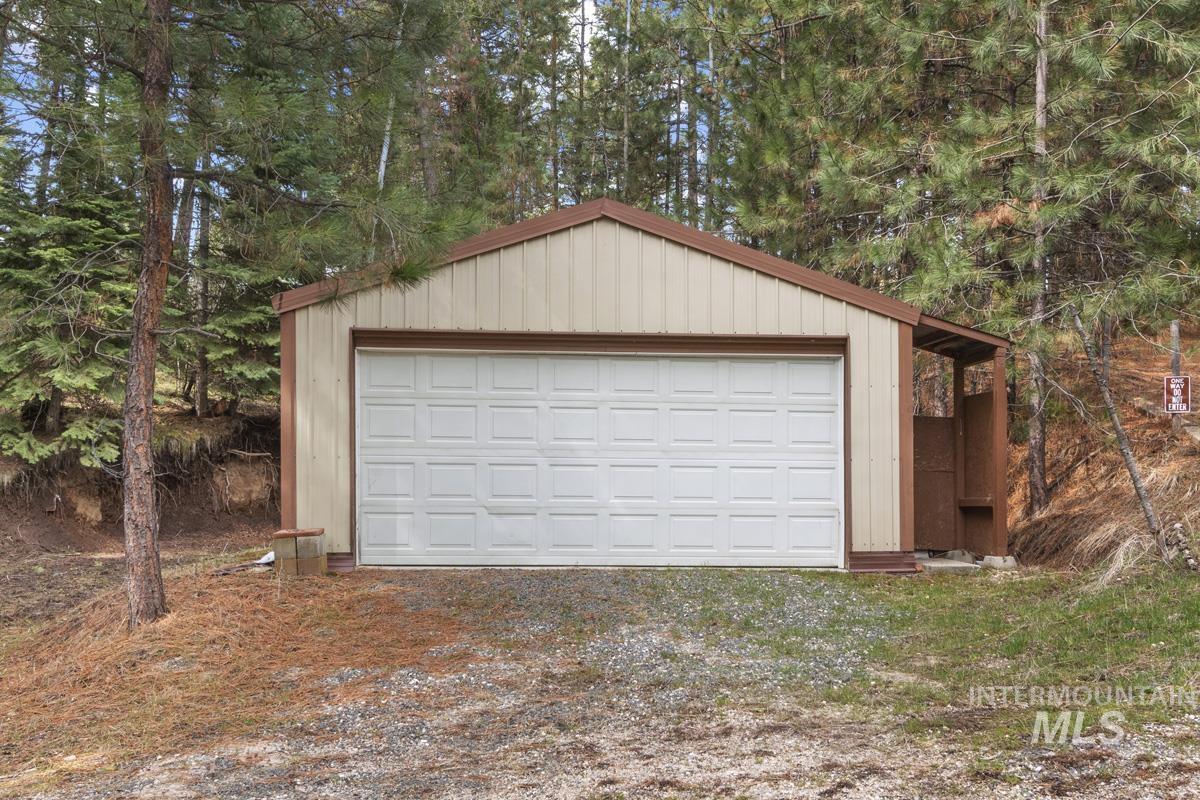 46 Blue Spruce Lane Cascade, ID 83611 - Photo 32 of 38