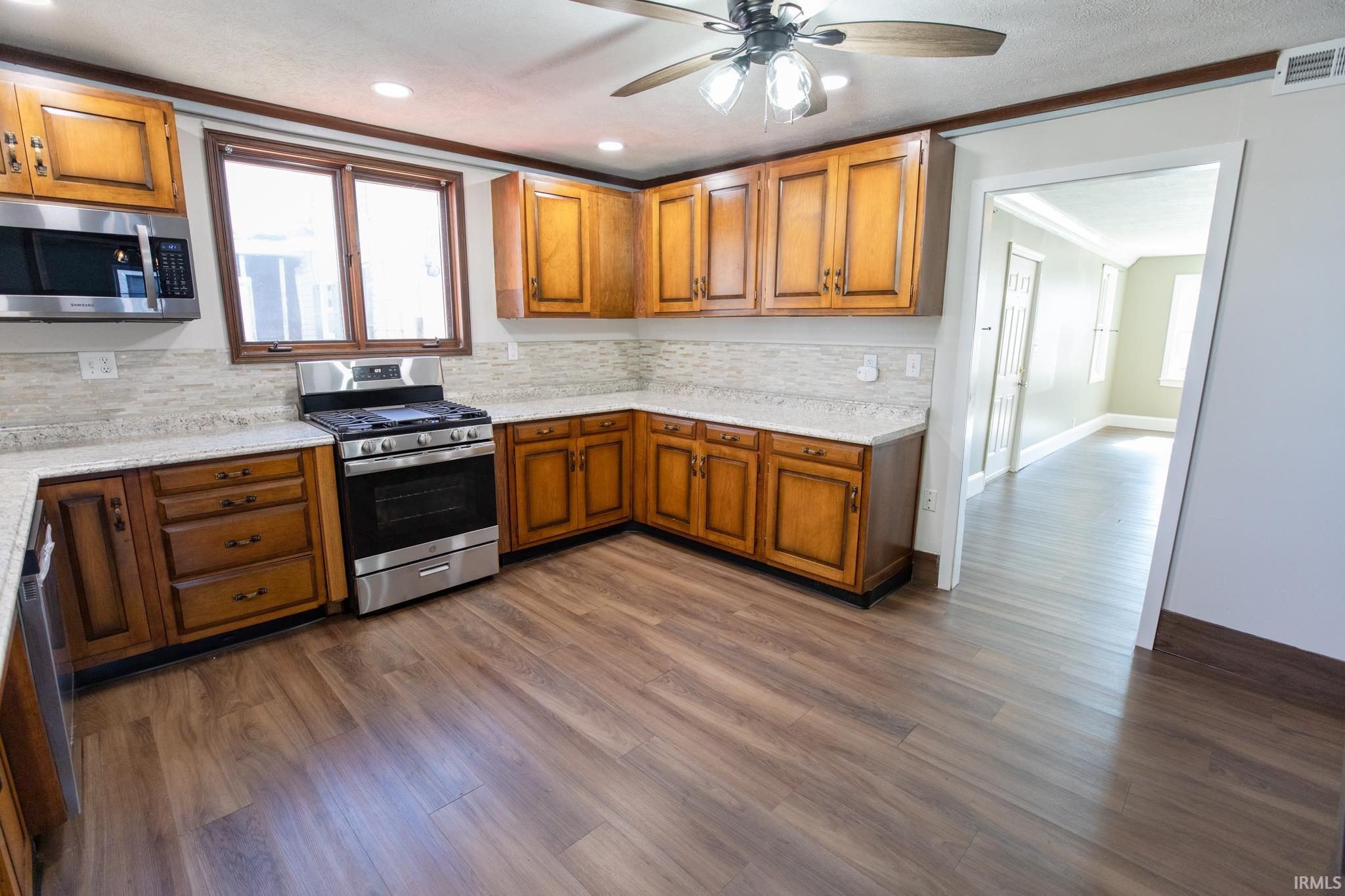 206 West Williams Street Argos, IN 46501 - Photo 4 of 19