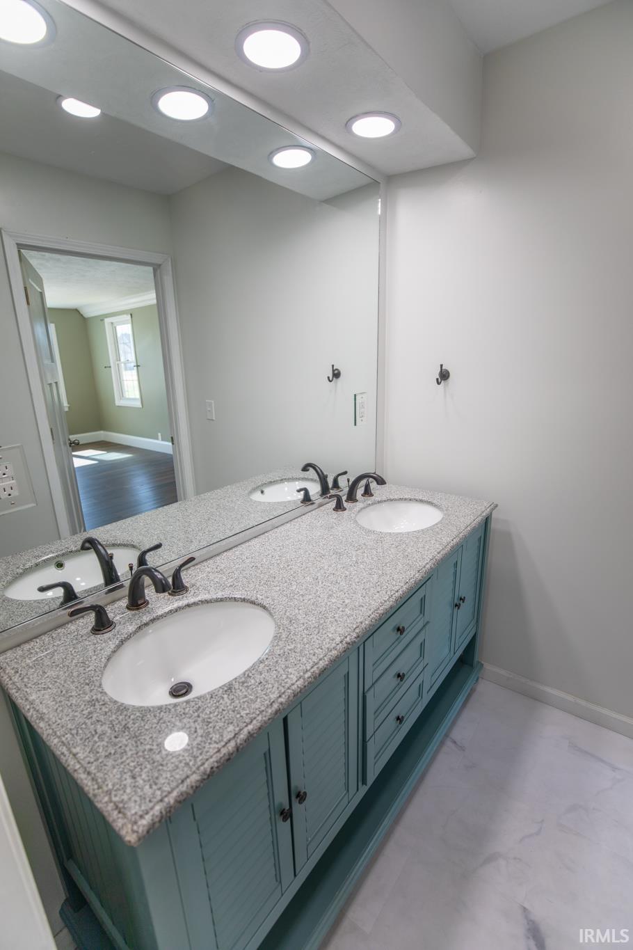 206 West Williams Street Argos, IN 46501 - Photo 8 of 19