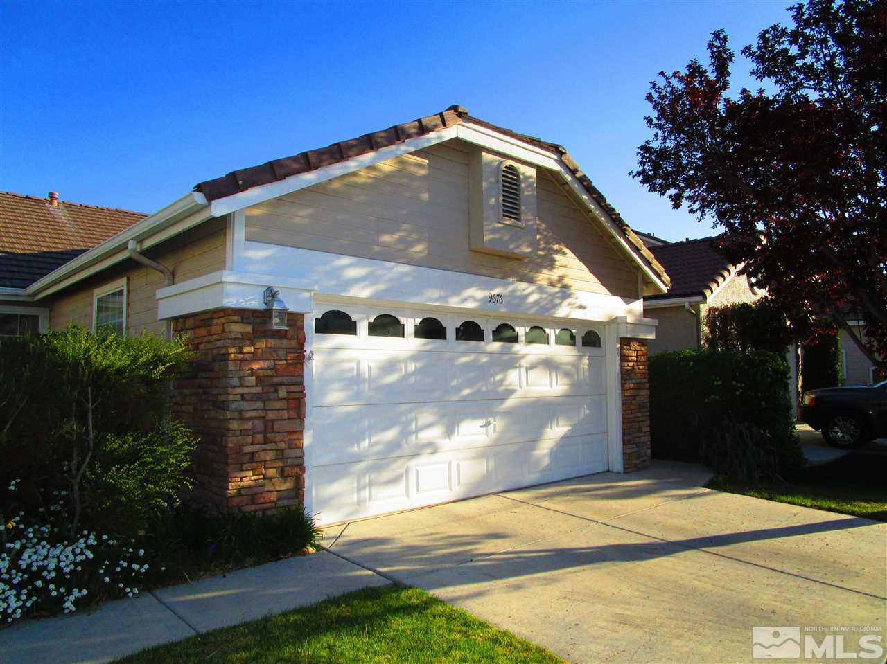 9676 Northrup Drive Reno, NV 89521 - Photo 3 of 24 Photo 3