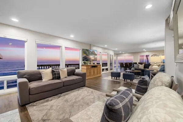 $5,450,000 | 1317 South Pacific Street, Oceanside, CA 92054