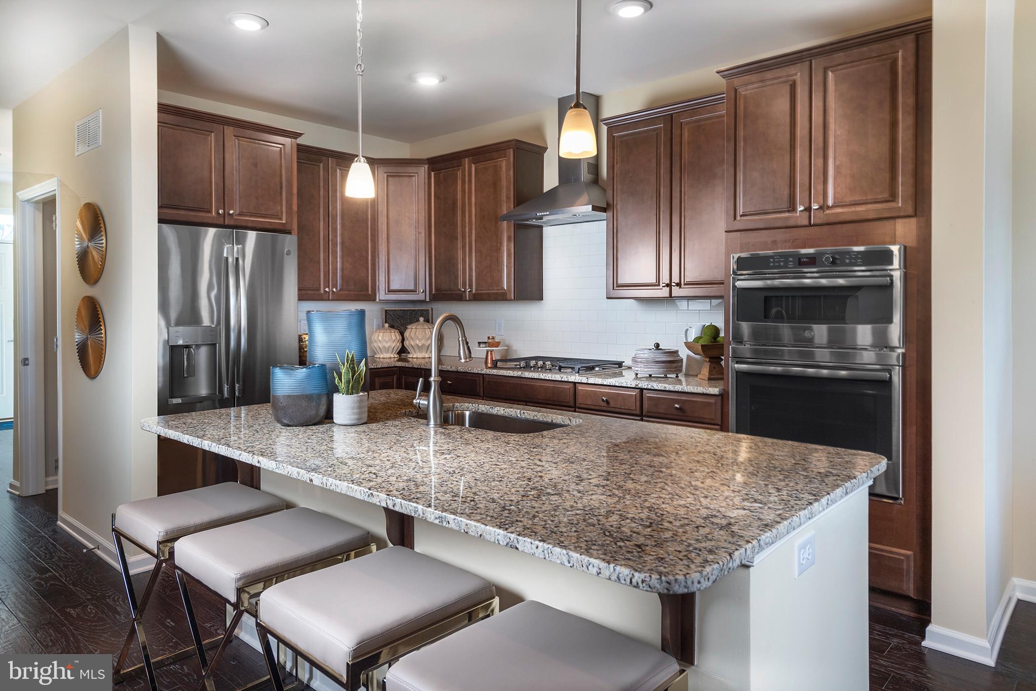 426 Lee Place Exton, PA 19341 - Photo 7 of 23 Gallery Image 7