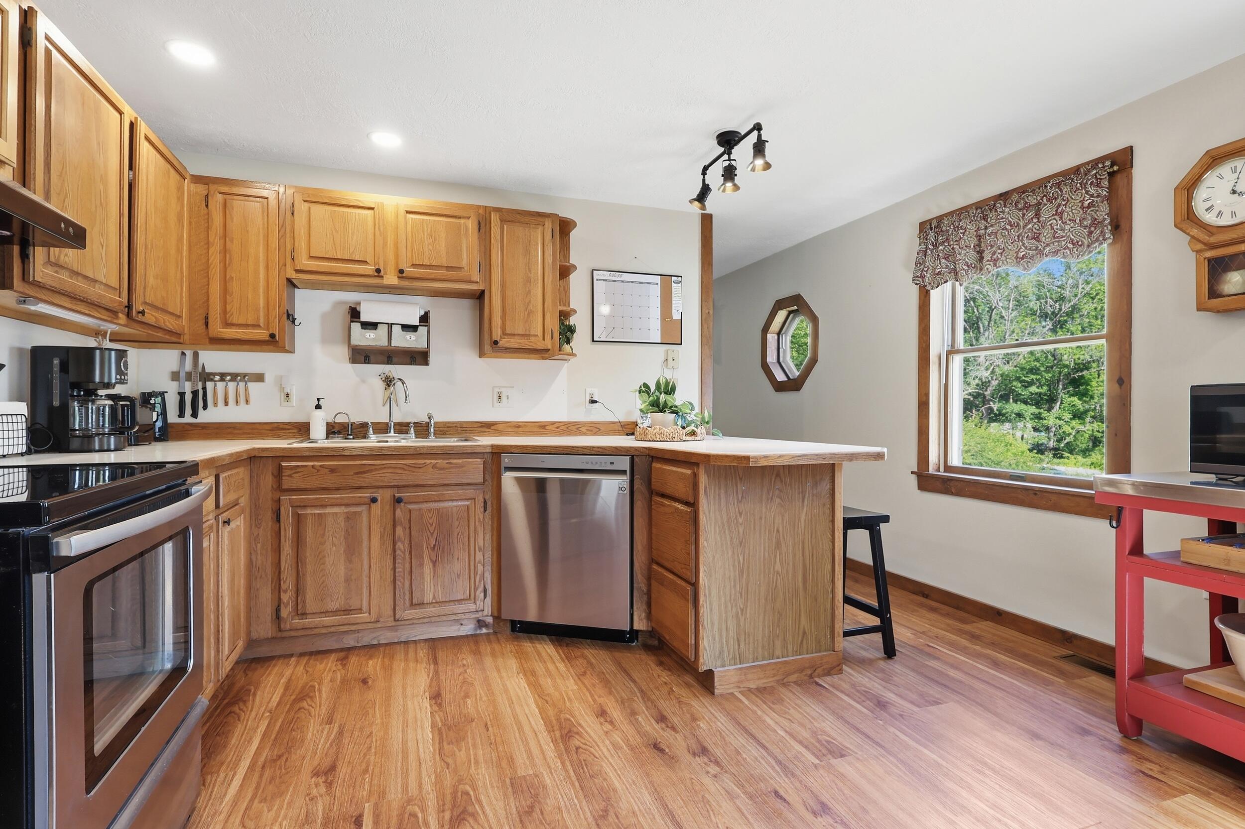 291 Penney Road New Gloucester, ME 04260 - Photo 3 of 63 5_breauxmediaco_004