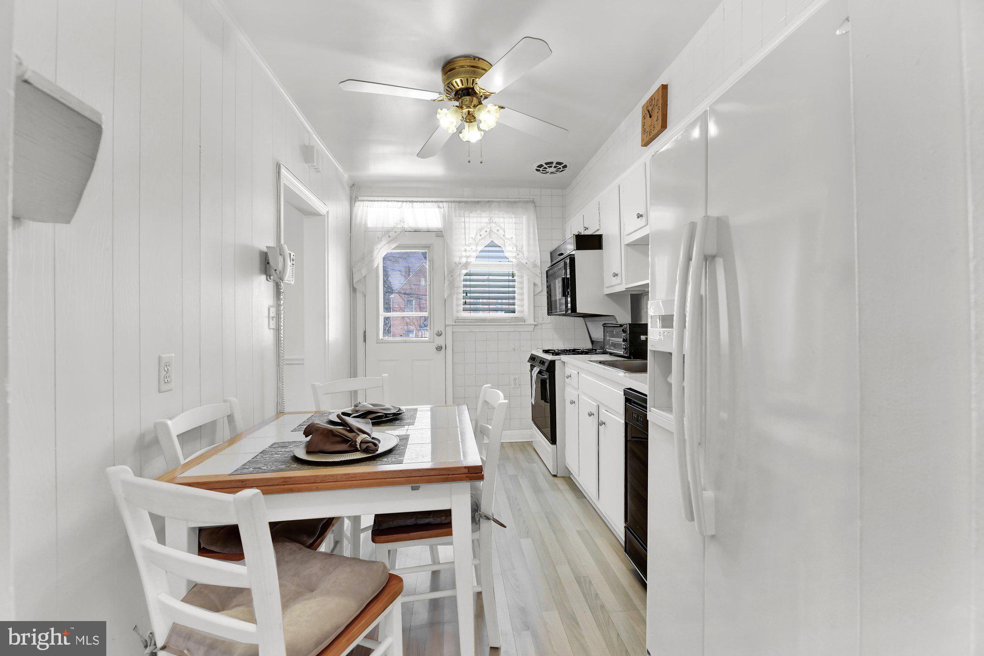 3912 Bareva Road Baltimore, MD 21215 - Photo 13 of 29 Kitchen