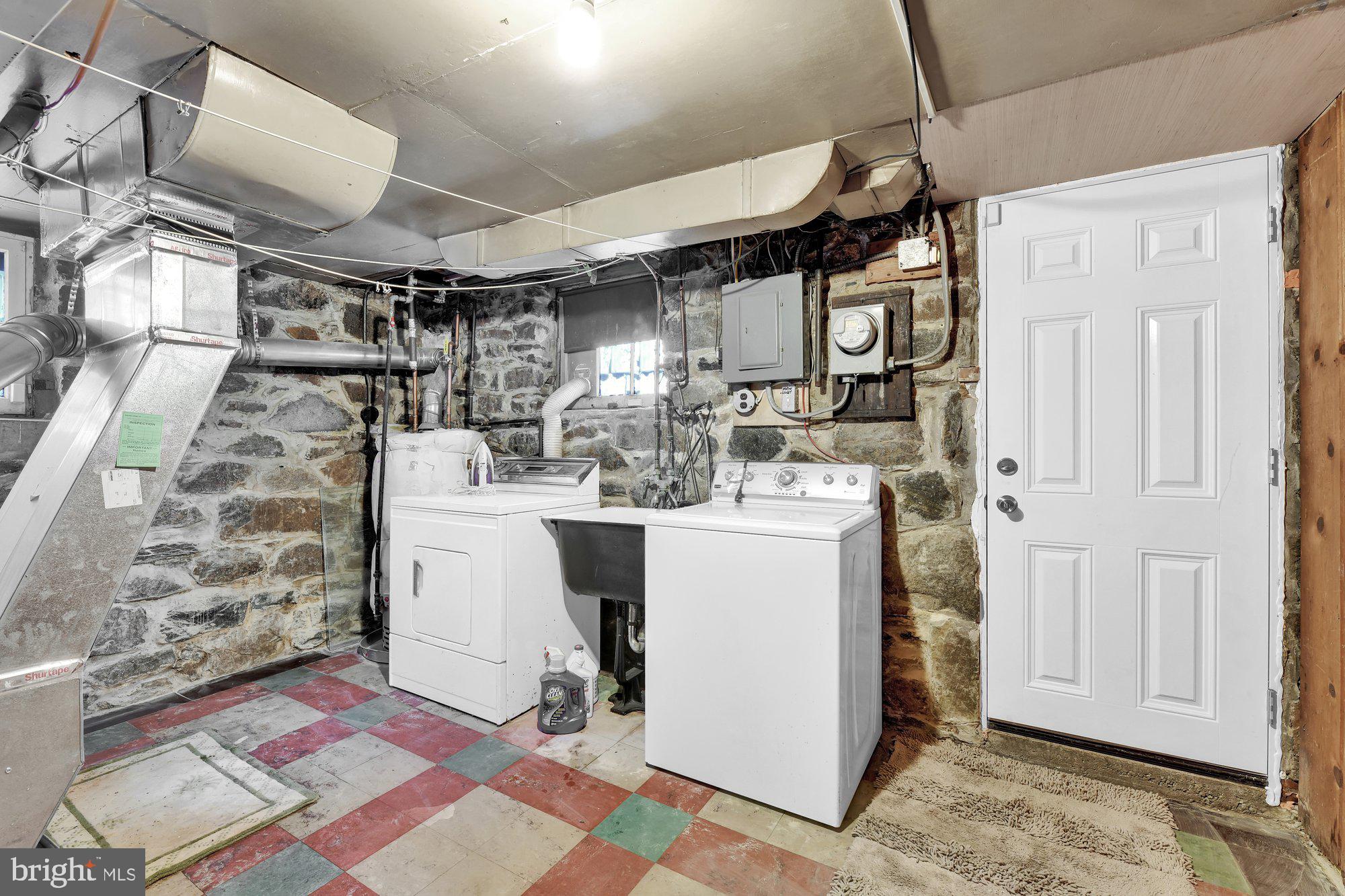 3912 Bareva Road Baltimore, MD 21215 - Photo 23 of 29 Laundry Room