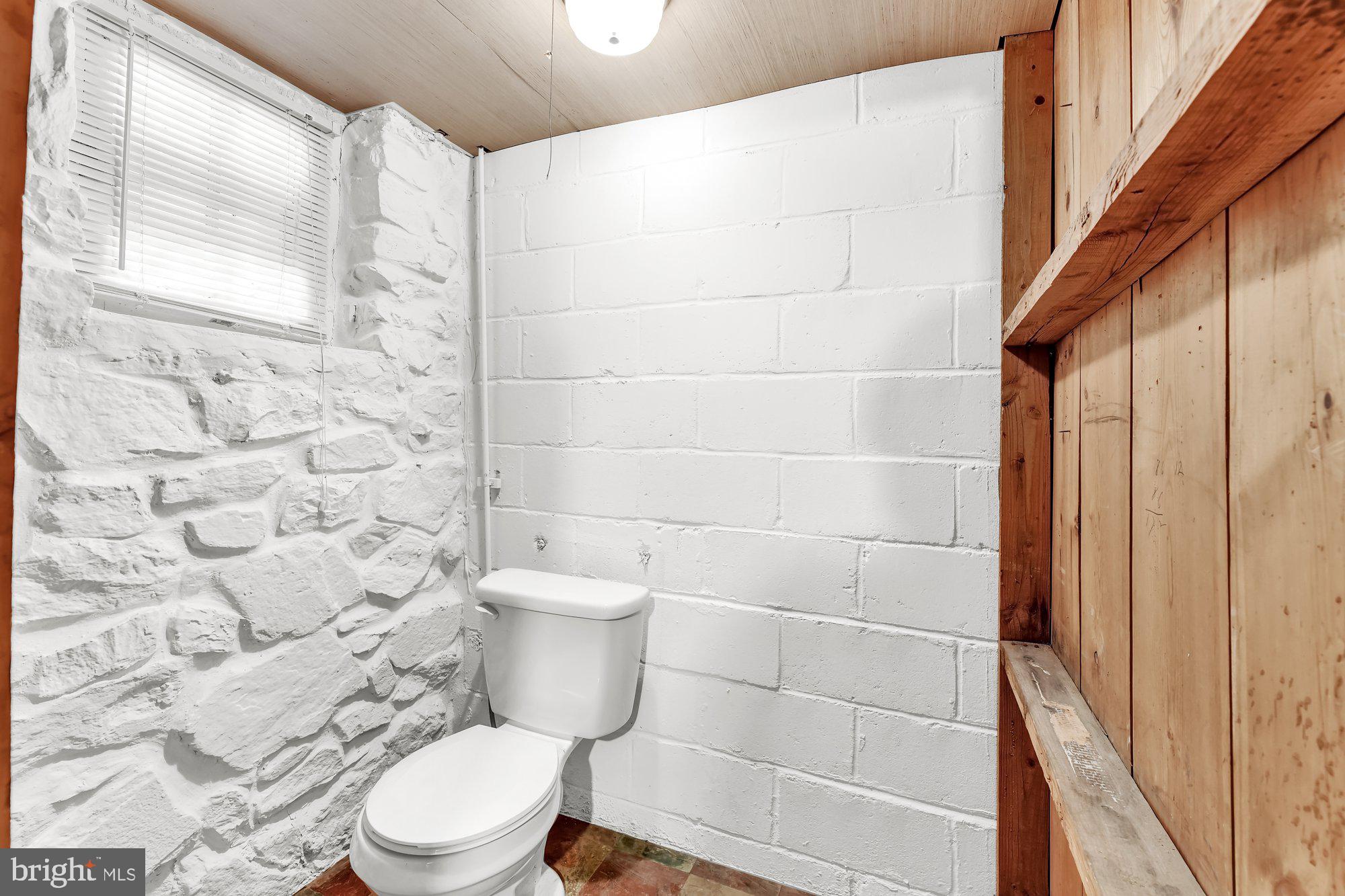 3912 Bareva Road Baltimore, MD 21215 - Photo 24 of 29 Basement Half Bath