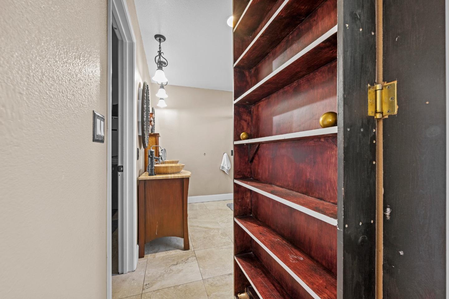 2780 Valley View Road Hollister, CA 95023 - Photo 66 of 79 Gallery Image 66