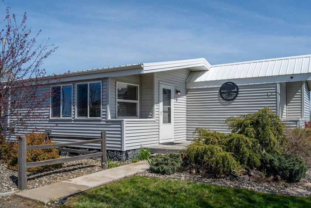 810 North 1st Street Garfield, WA 99130 - Photo 2 of 32