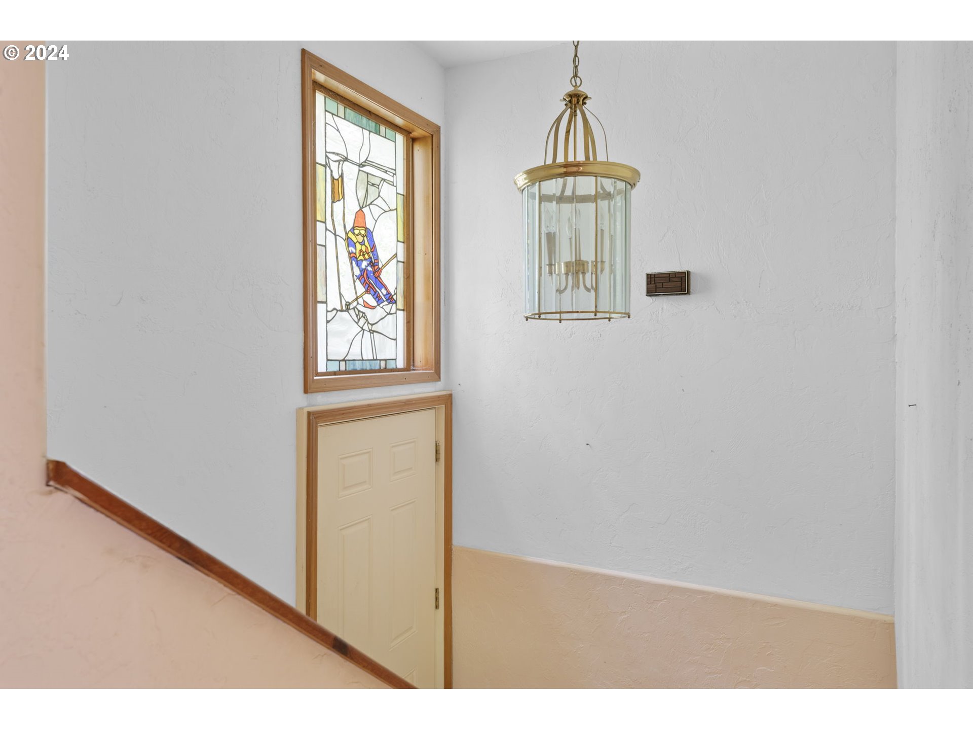 8707 Southeast Cottrell Road Boring, OR 97009 - Photo 26 of 44 a view of an entryway with wooden floor