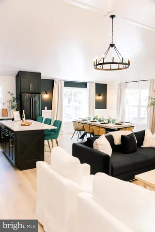 $640,000 | 268 Dogwood Drive, Mount Jackson, VA 22842