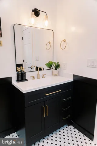 a view of outdoor space with green space