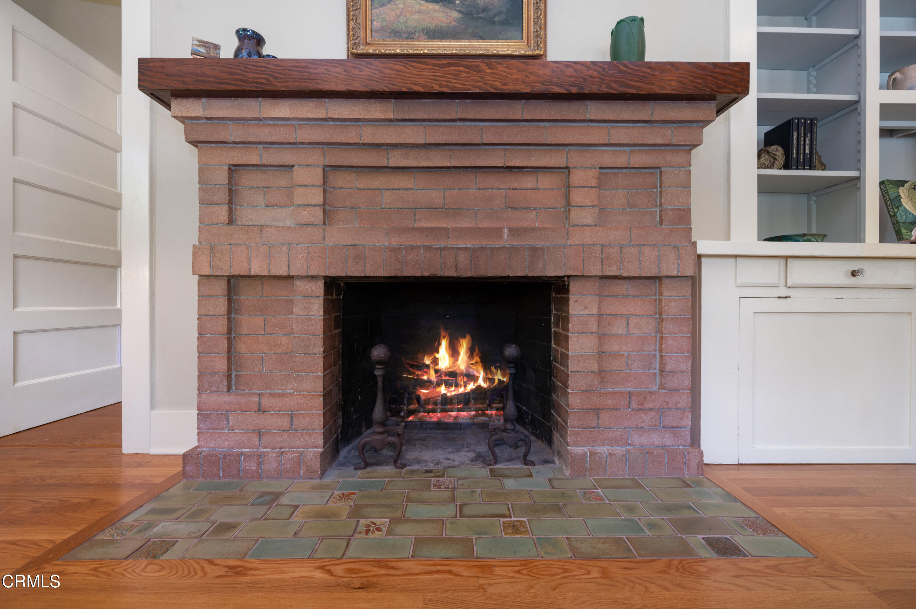 1265 North Wilson Avenue Pasadena, CA 91104 - Photo 4 of 48 a living room with furniture and a fireplace