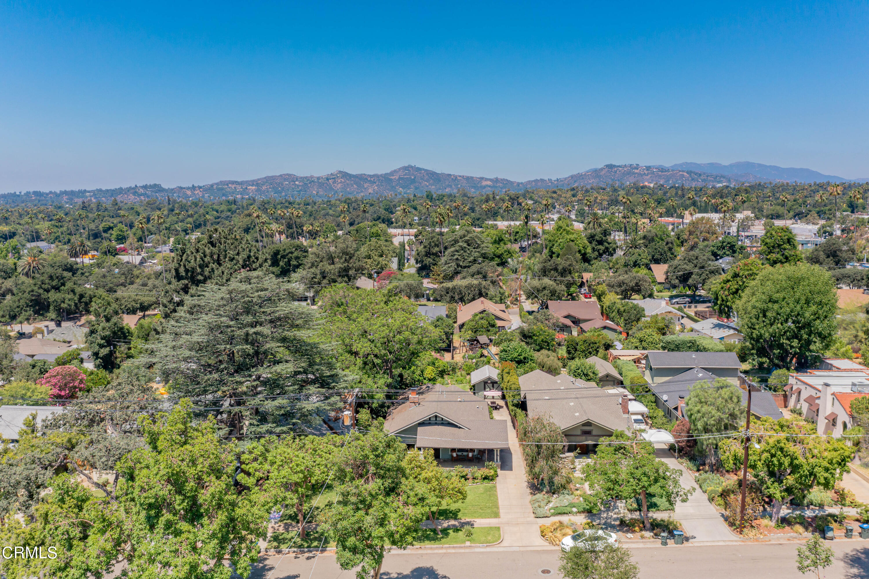 1265 North Wilson Avenue Pasadena, CA 91104 - Photo 41 of 48 an aerial view of residential houses with outdoor space and trees