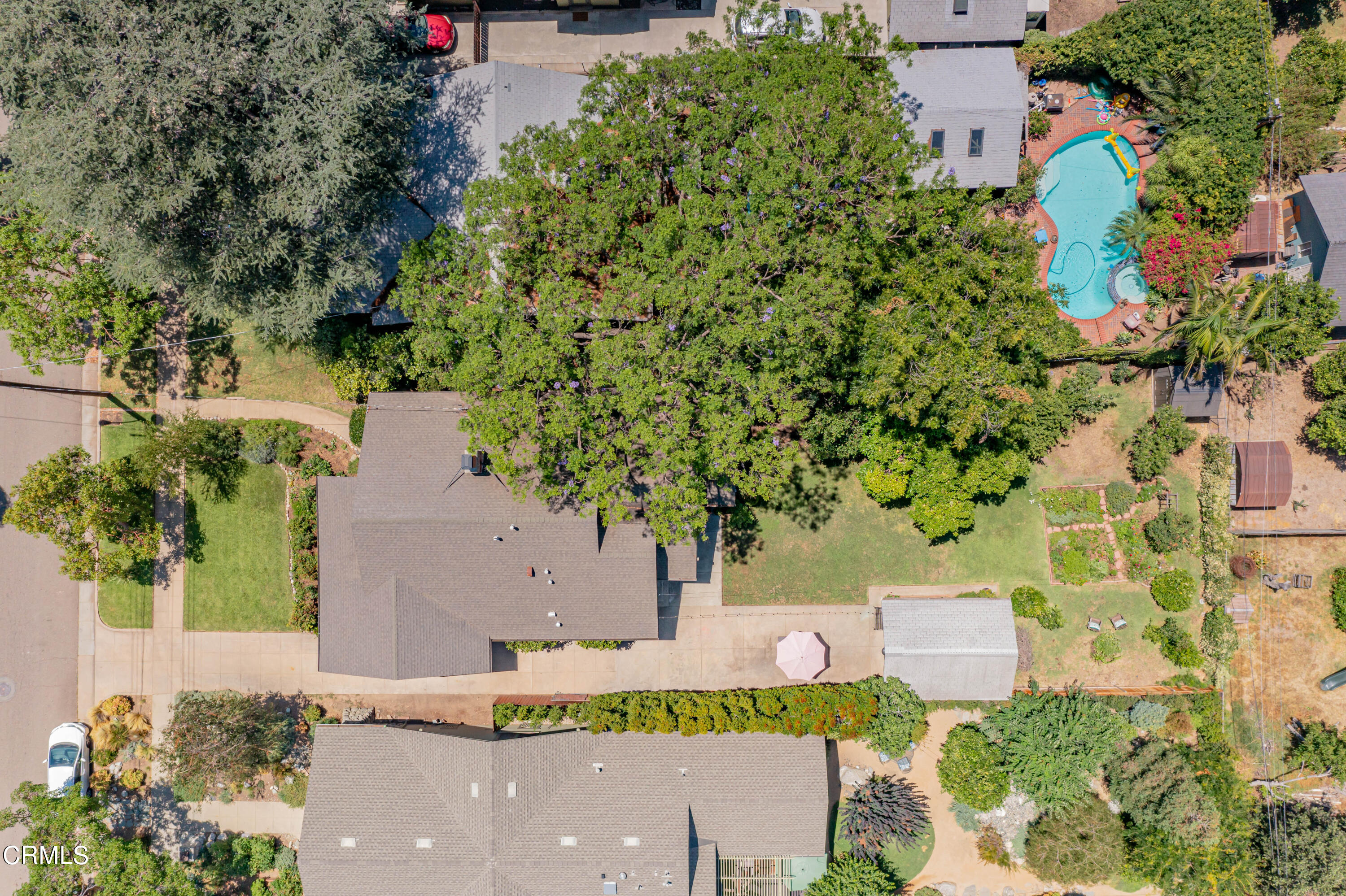 1265 North Wilson Avenue Pasadena, CA 91104 - Photo 47 of 48 an aerial view of a house with a garden