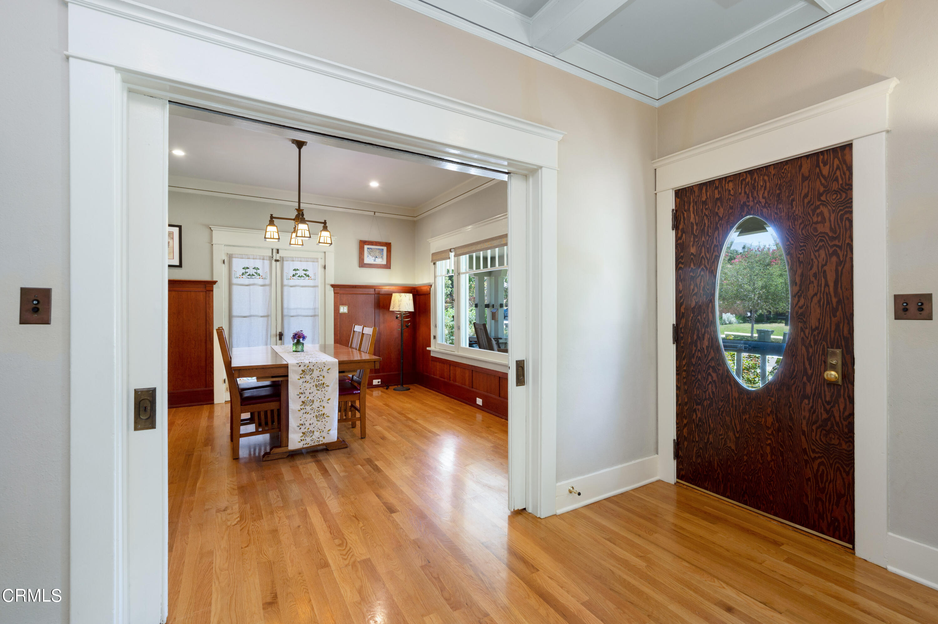 1265 North Wilson Avenue Pasadena, CA 91104 - Photo 6 of 48 a view of a livingroom with furniture and wooden floor