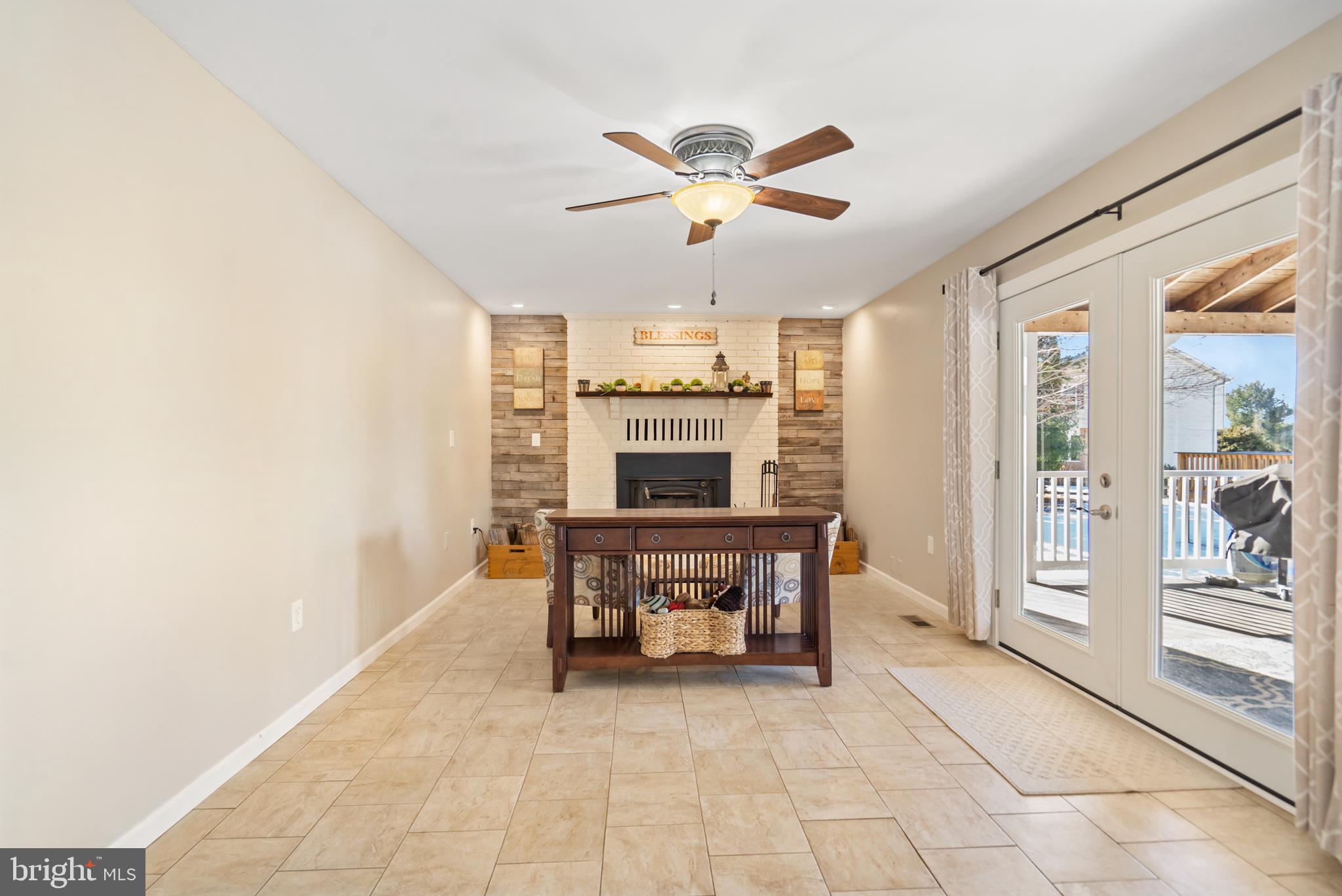 6646 Wind Ridge Road Mount Airy, MD 21771 - Photo 17 of 58 Relax In This Sun Filled Paradise
