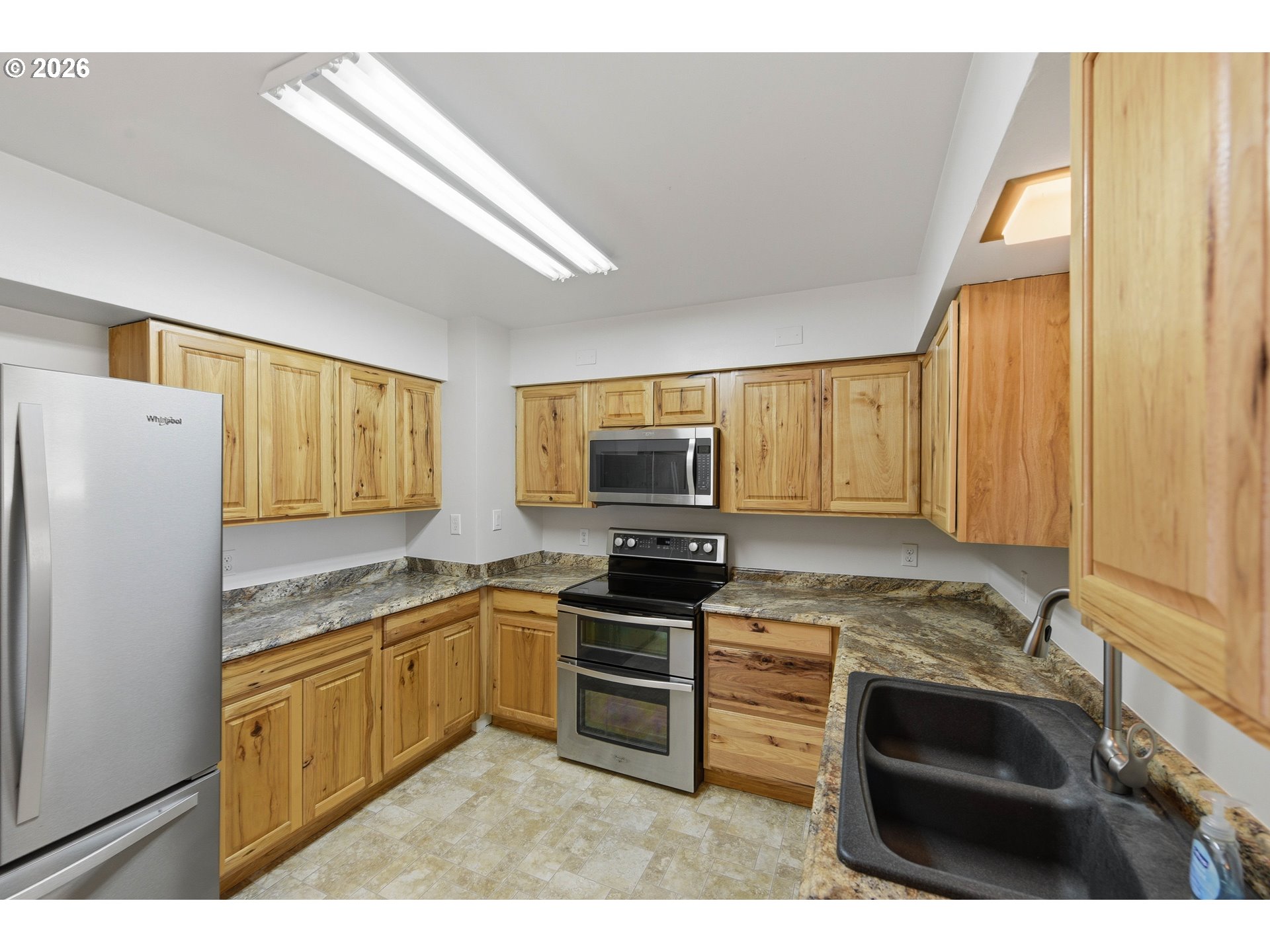 1707 Hayes Street North Bend, OR 97459 - Photo 11 of 42