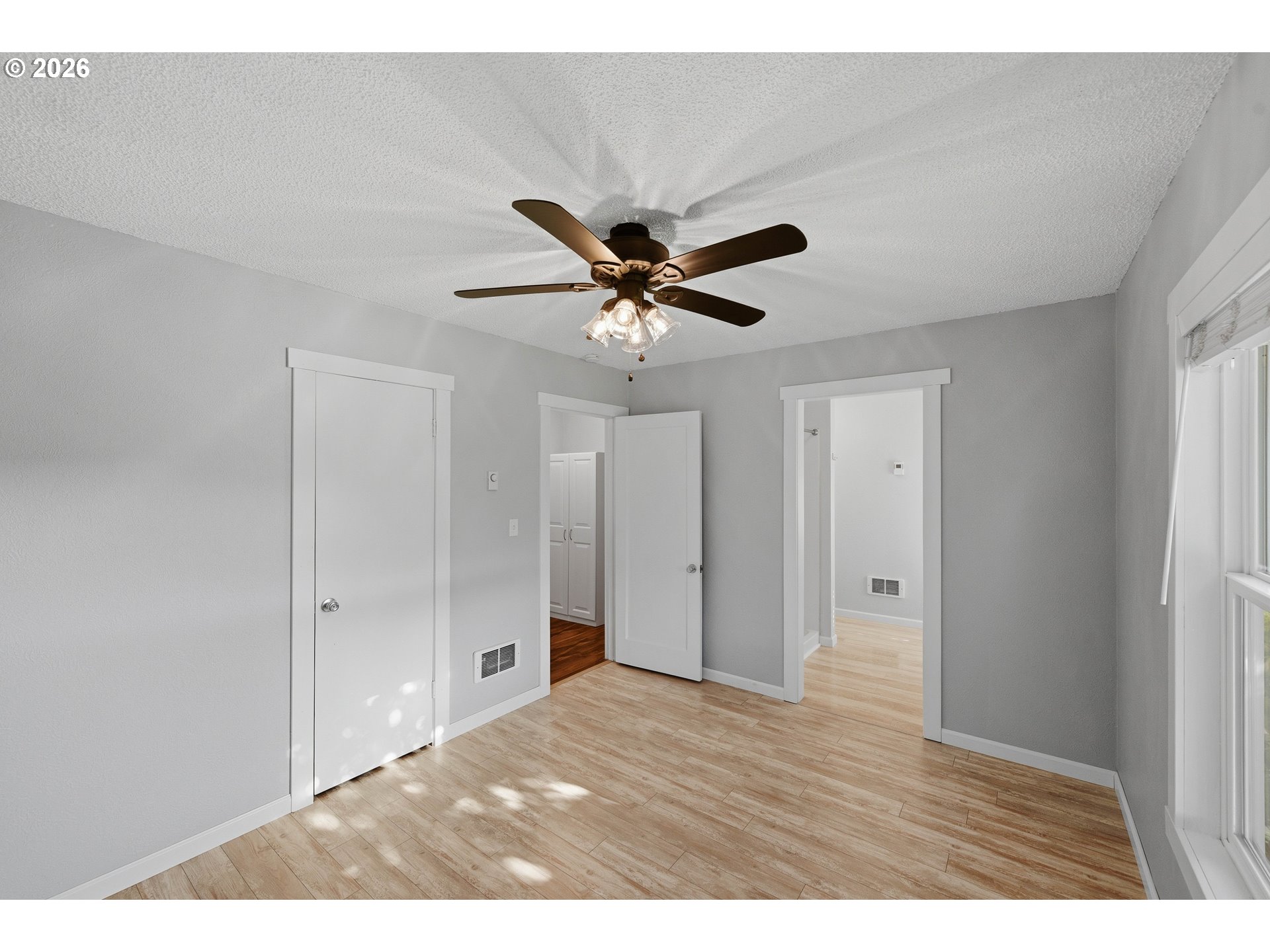 1707 Hayes Street North Bend, OR 97459 - Photo 15 of 42