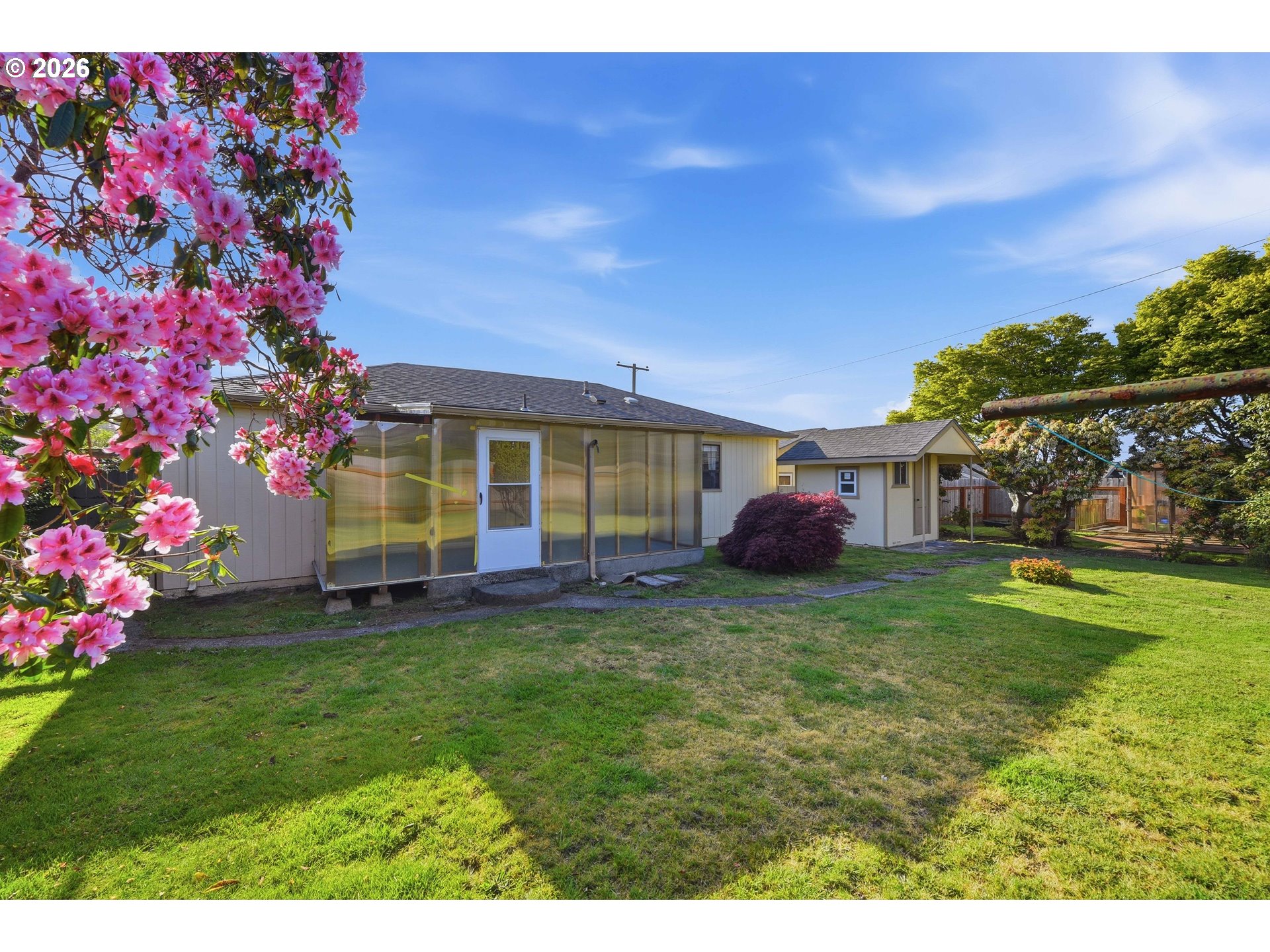 1707 Hayes Street North Bend, OR 97459 - Photo 30 of 42