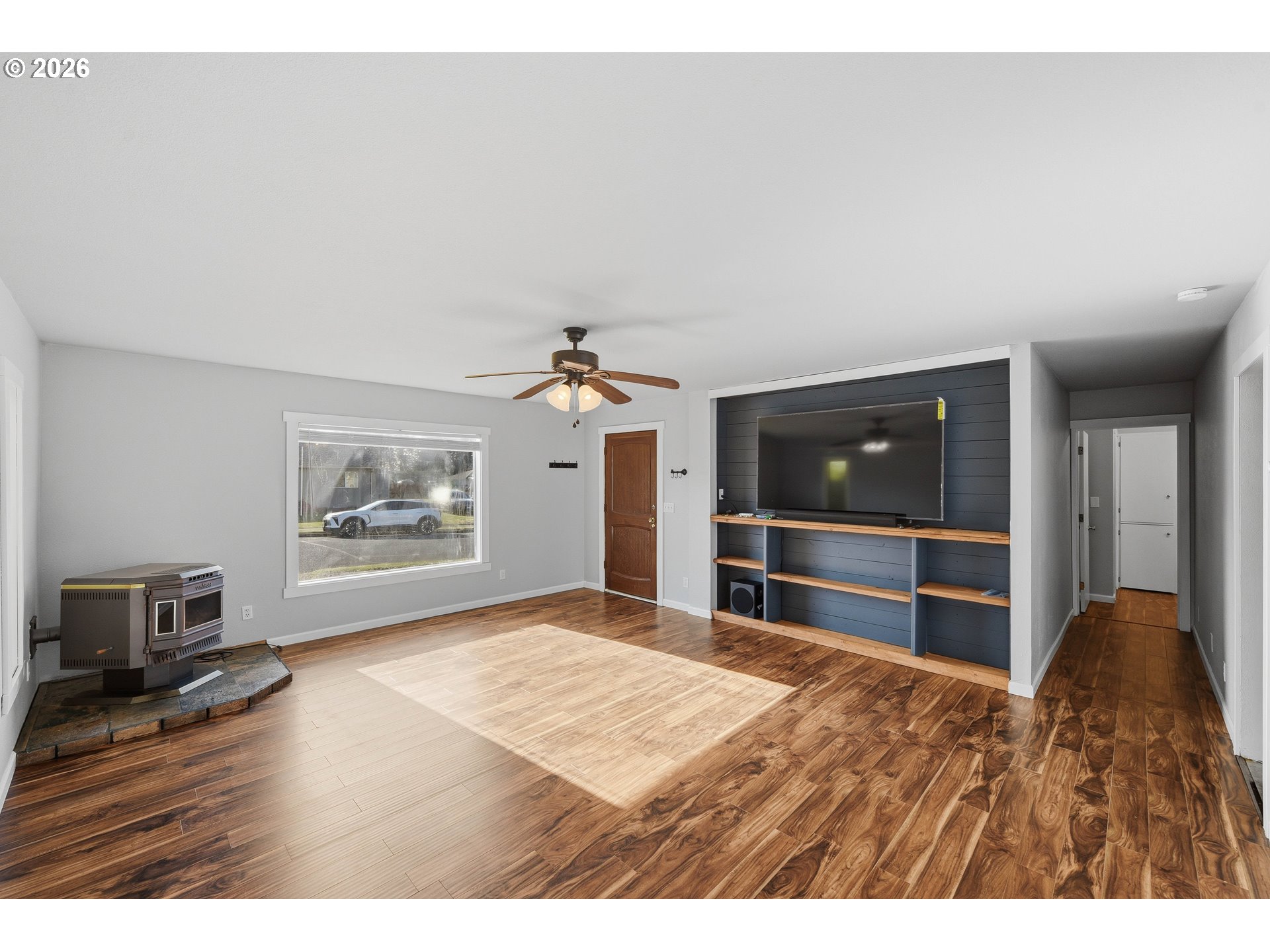1707 Hayes Street North Bend, OR 97459 - Photo 6 of 42
