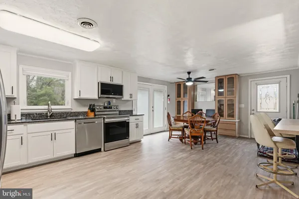 $329,000 | 641 Holly Vista Drive, Colonial Beach, VA 22443