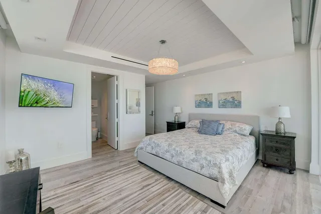 $12,950,000 | 5001 Old Ocean Boulevard, Ocean Ridge, FL 33435