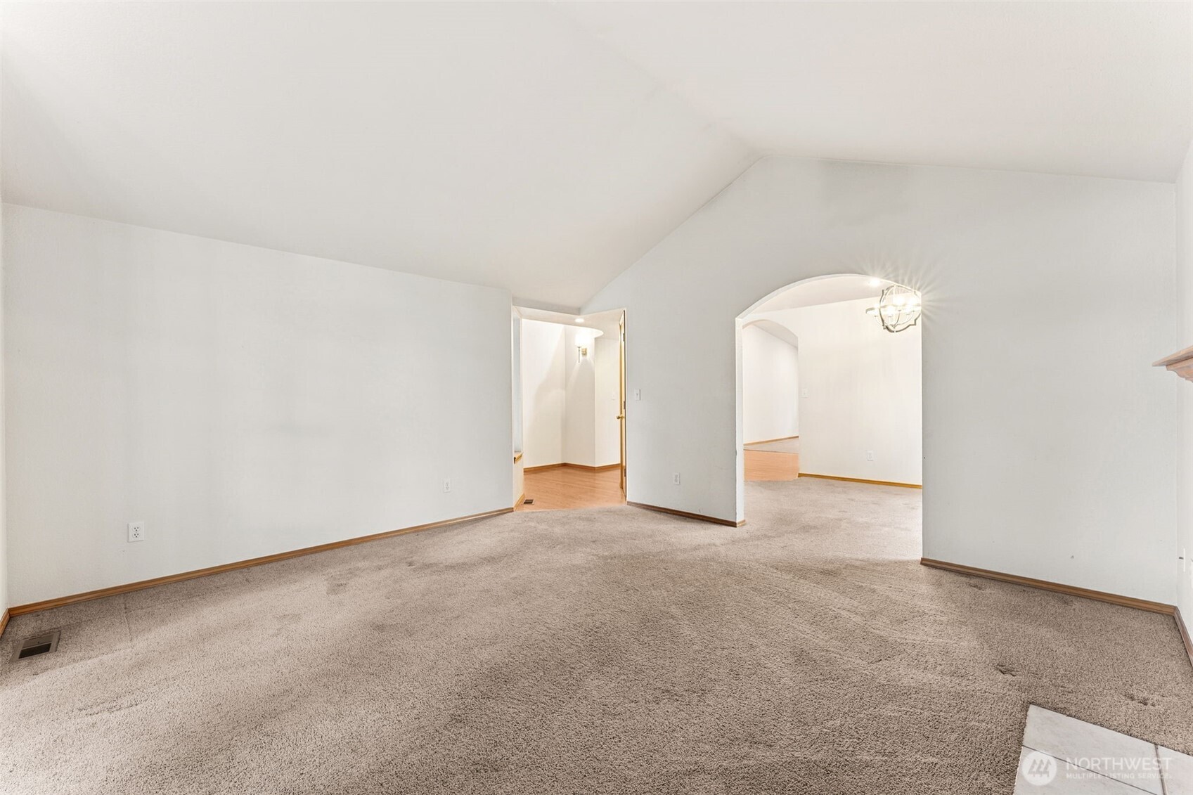 5401 Carpenter Road Southeast Olympia, WA 98513 - Photo 10 of 39