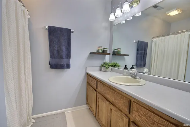 $250,000 | 1404 Chestnut Court, Auburn, IN 46706