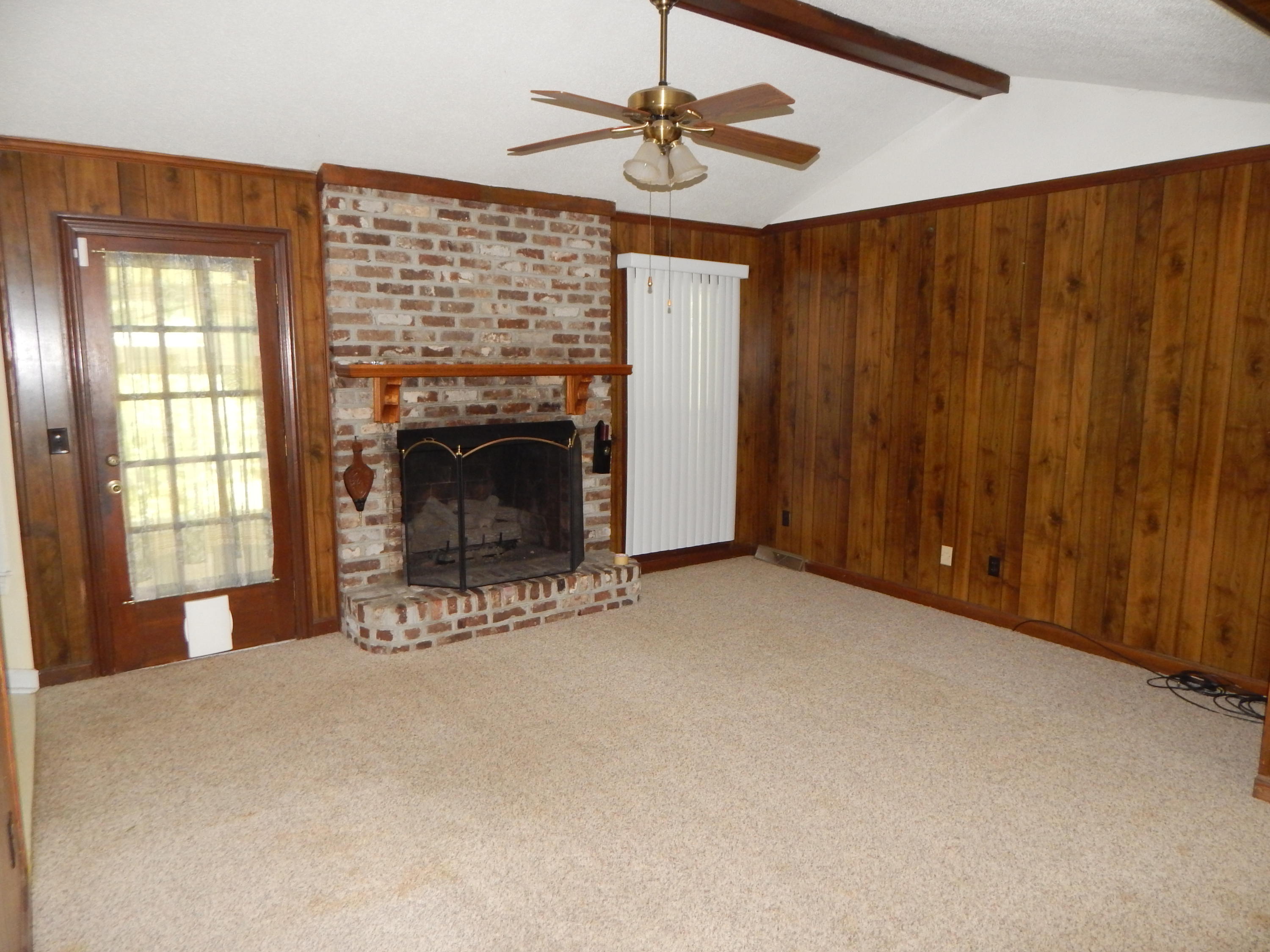 118 Sandtrap Road Summerville, SC 29483 - Photo 8 of 22 DSCN0360