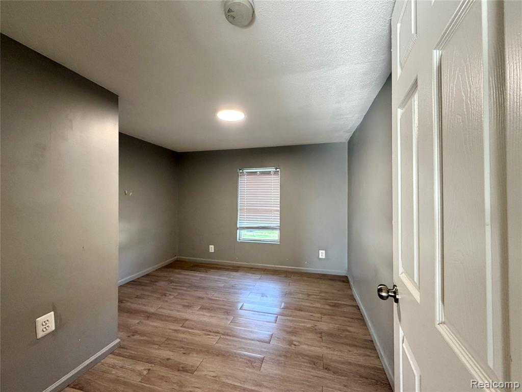 627 Franklin Road Pontiac, MI 48341 - Photo 9 of 21