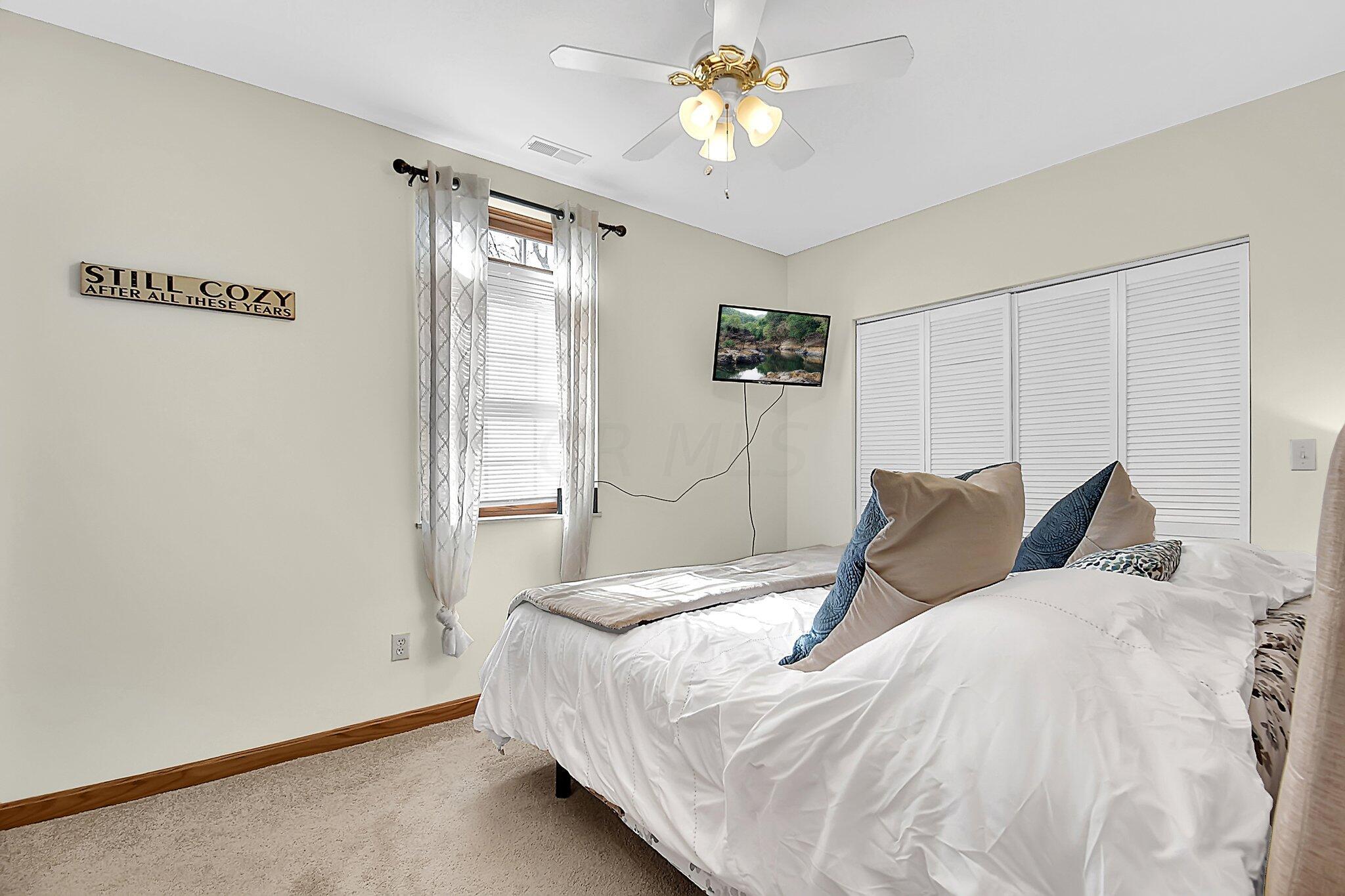13969 Custers Point Road Northeast Thornville, OH 43076 - Photo 17 of 32 17-web-or-mls-13969-custers-point-rd-ne