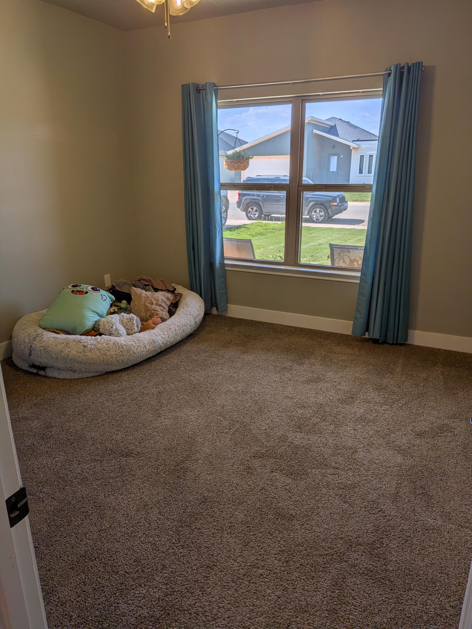 6913 18th Street Lubbock, TX 79416 - Photo 25 of 38 Bedroom 3