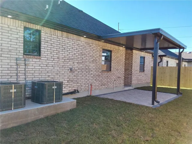 $2,000 | 409 East Prosper Street, Chalmette, LA 70043