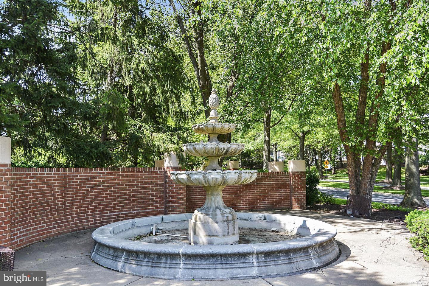 24 Wilcox Court Silver Spring, MD 20906 - Photo 23 of 35 Tivoli fauntain