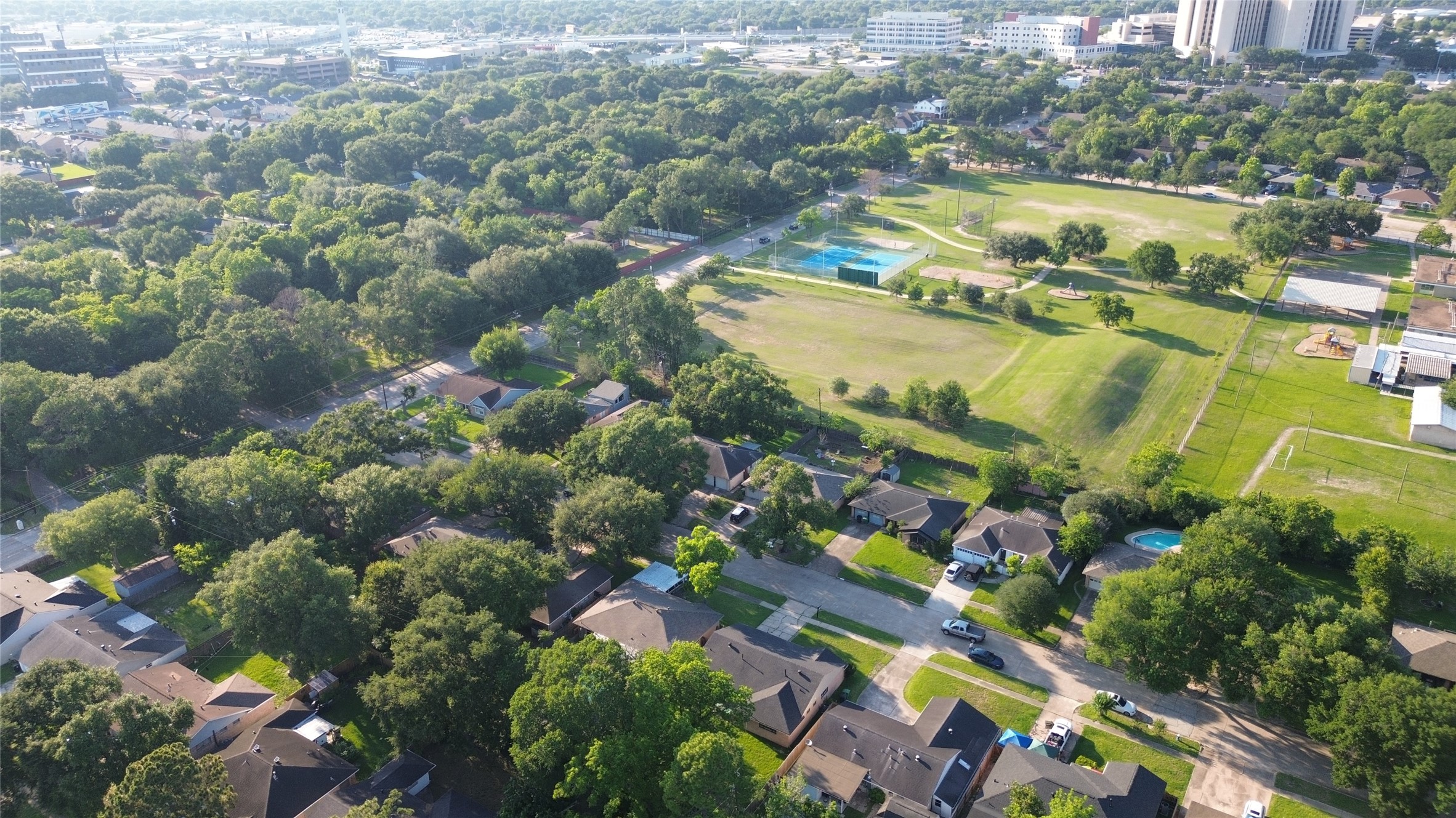 7607 Grape Street Houston, TX 77074 - Photo 40 of 42
