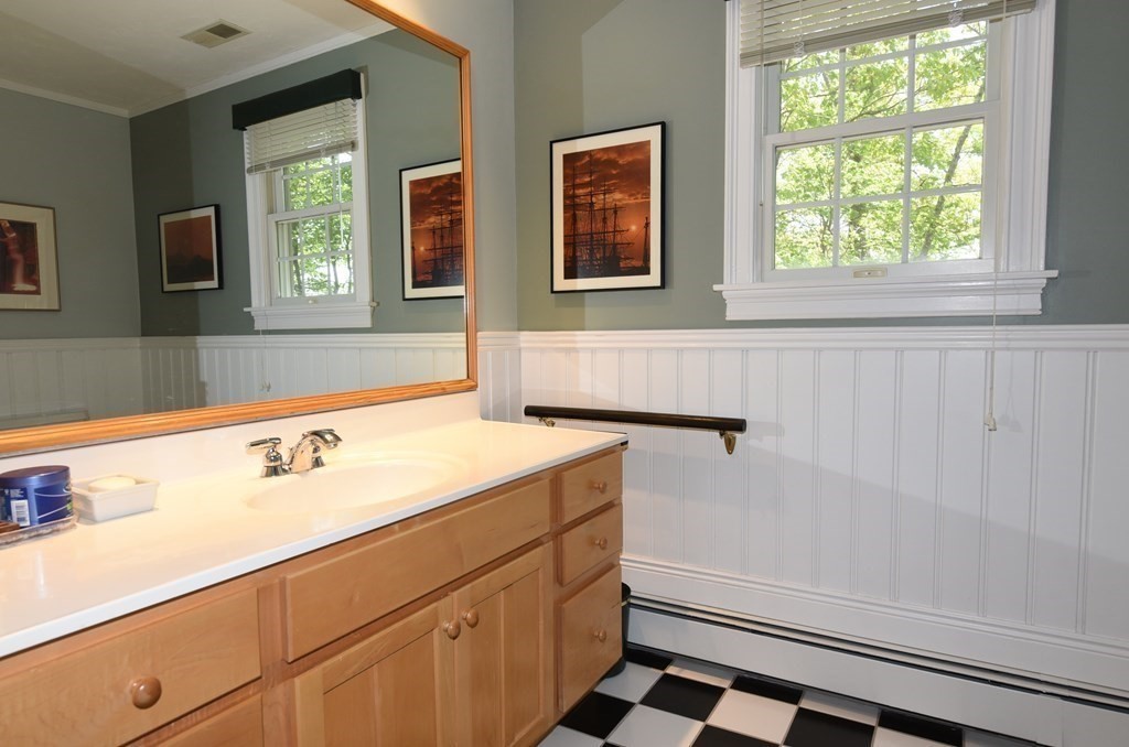 261 Gannett Road Scituate, MA 02066 - Photo 29 of 42 Gallery Image 29