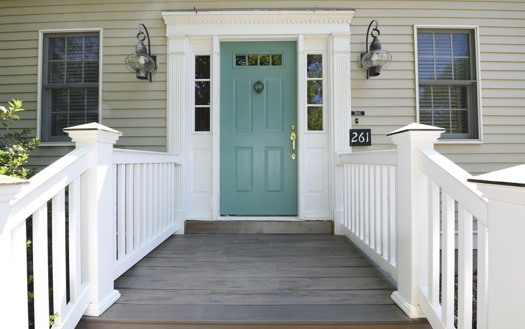 261 Gannett Road Scituate, MA 02066 - Photo 3 of 42 Gallery Image 3
