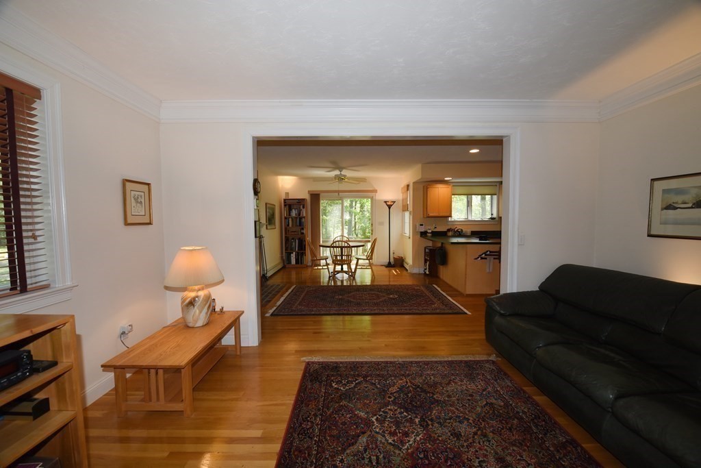 261 Gannett Road Scituate, MA 02066 - Photo 4 of 42 Gallery Image 4